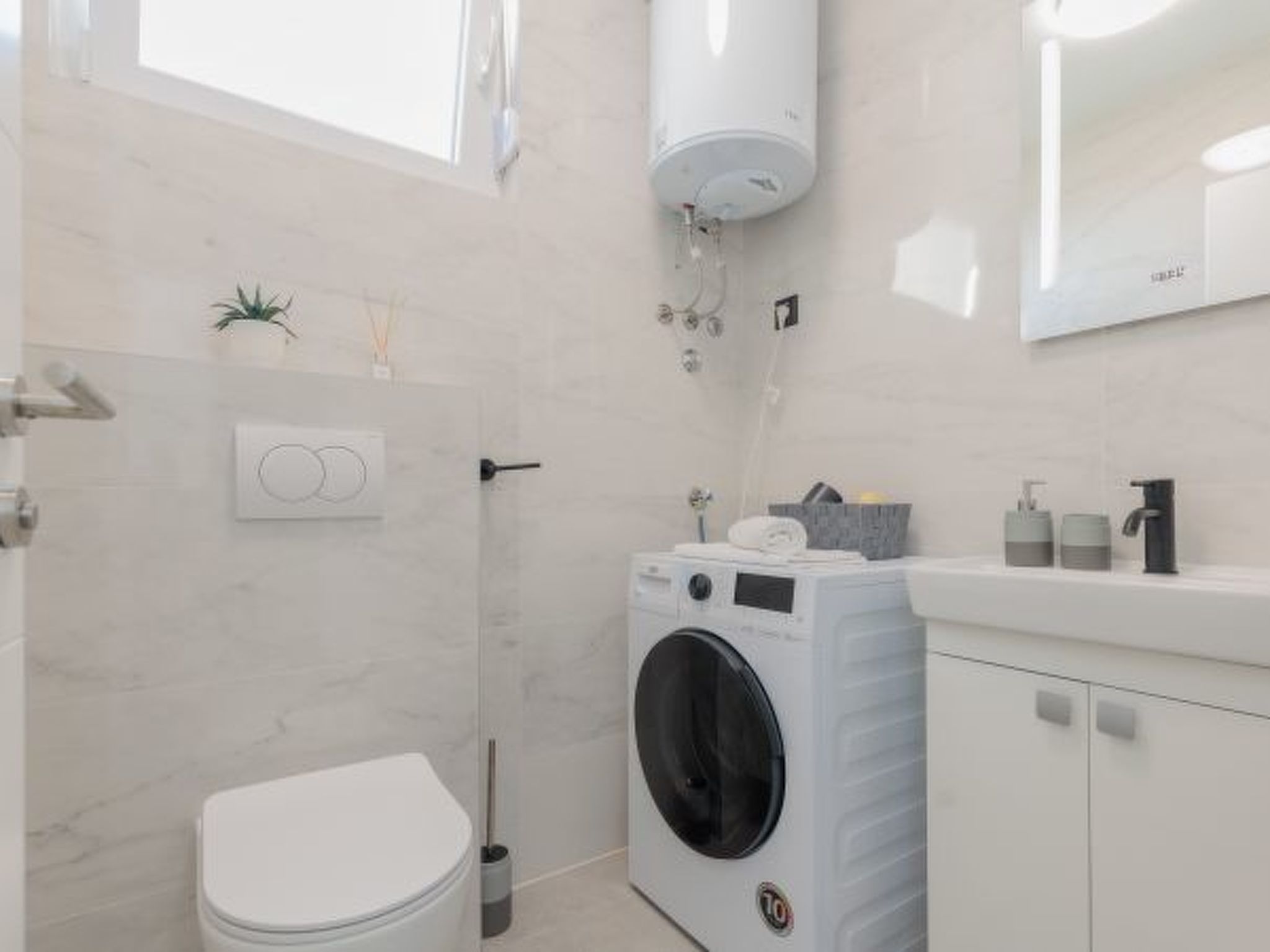 Stunning Villa Marea with a private pool - Image-tags.info