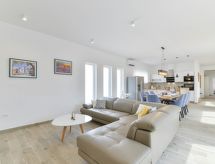 Villa Vrsi 02 mit beheiztem Pool - Agentur TA Leut