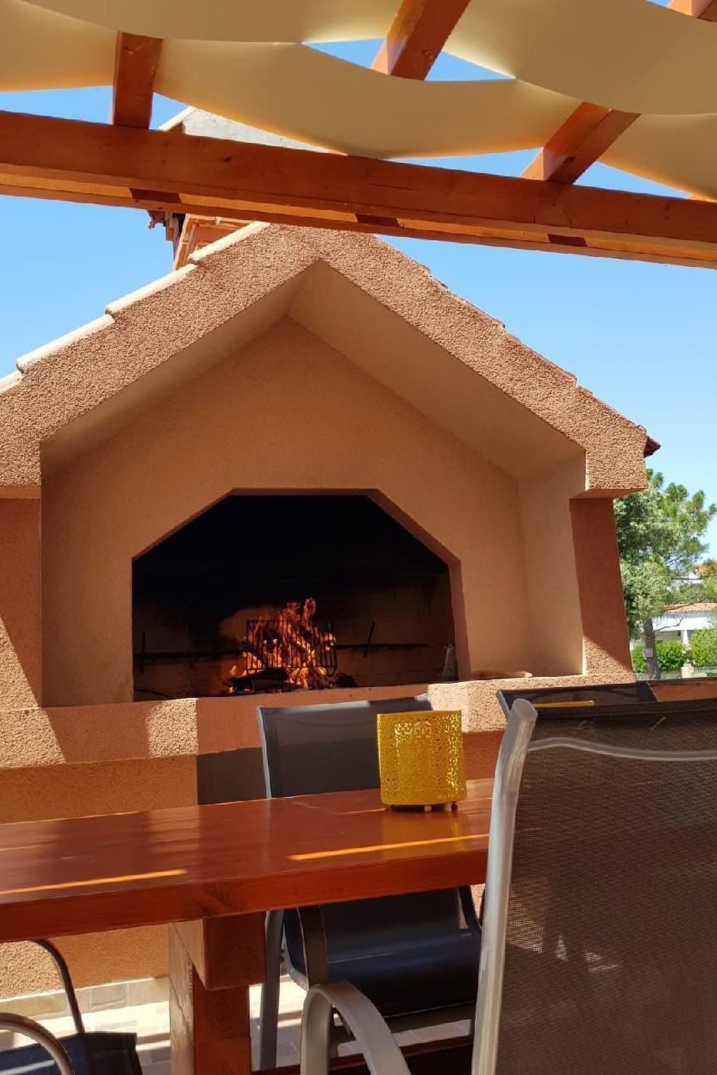 Apartment Leonardo-Outside