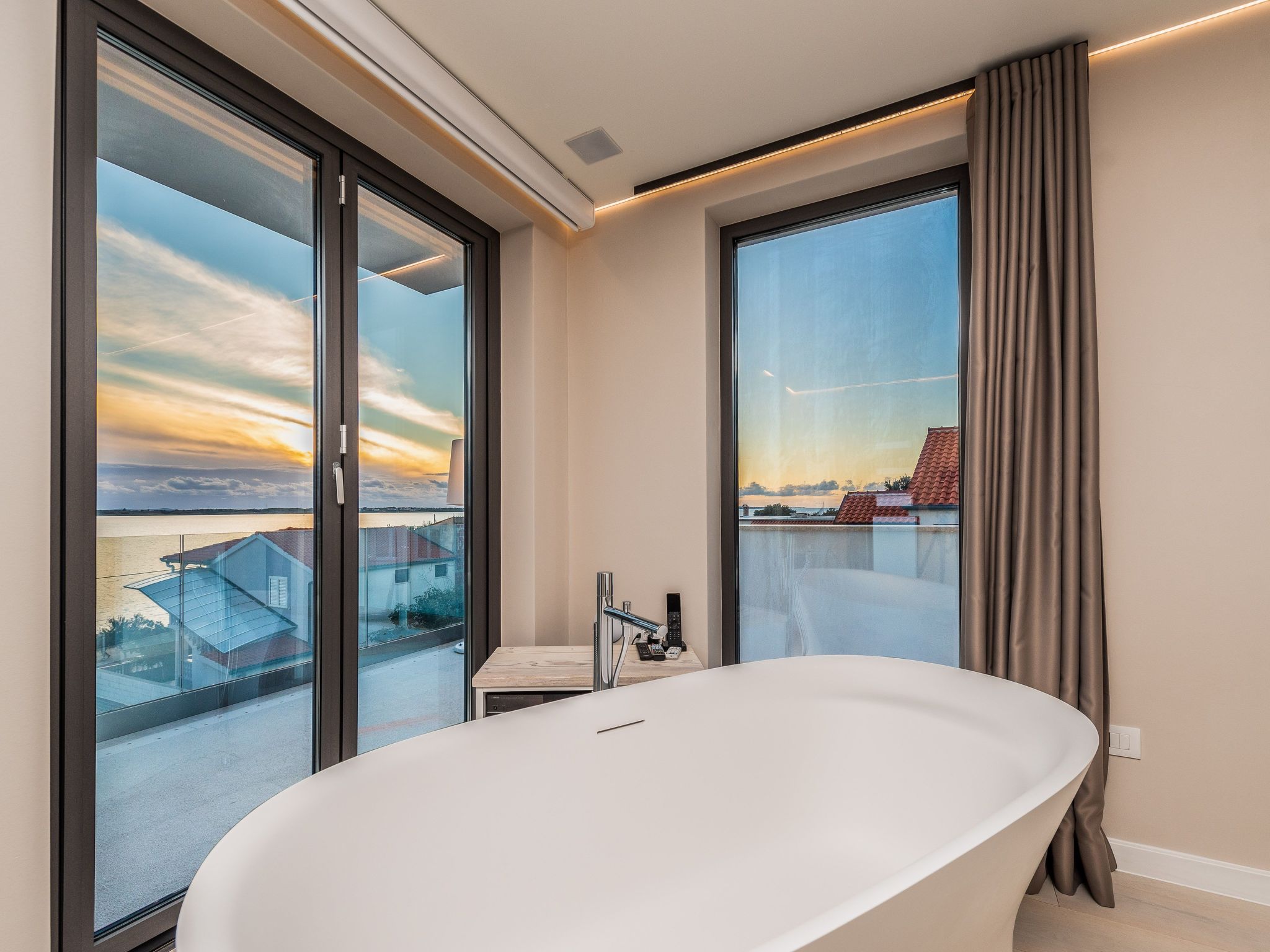 Four Seasons Vrsi-Image-tags.info