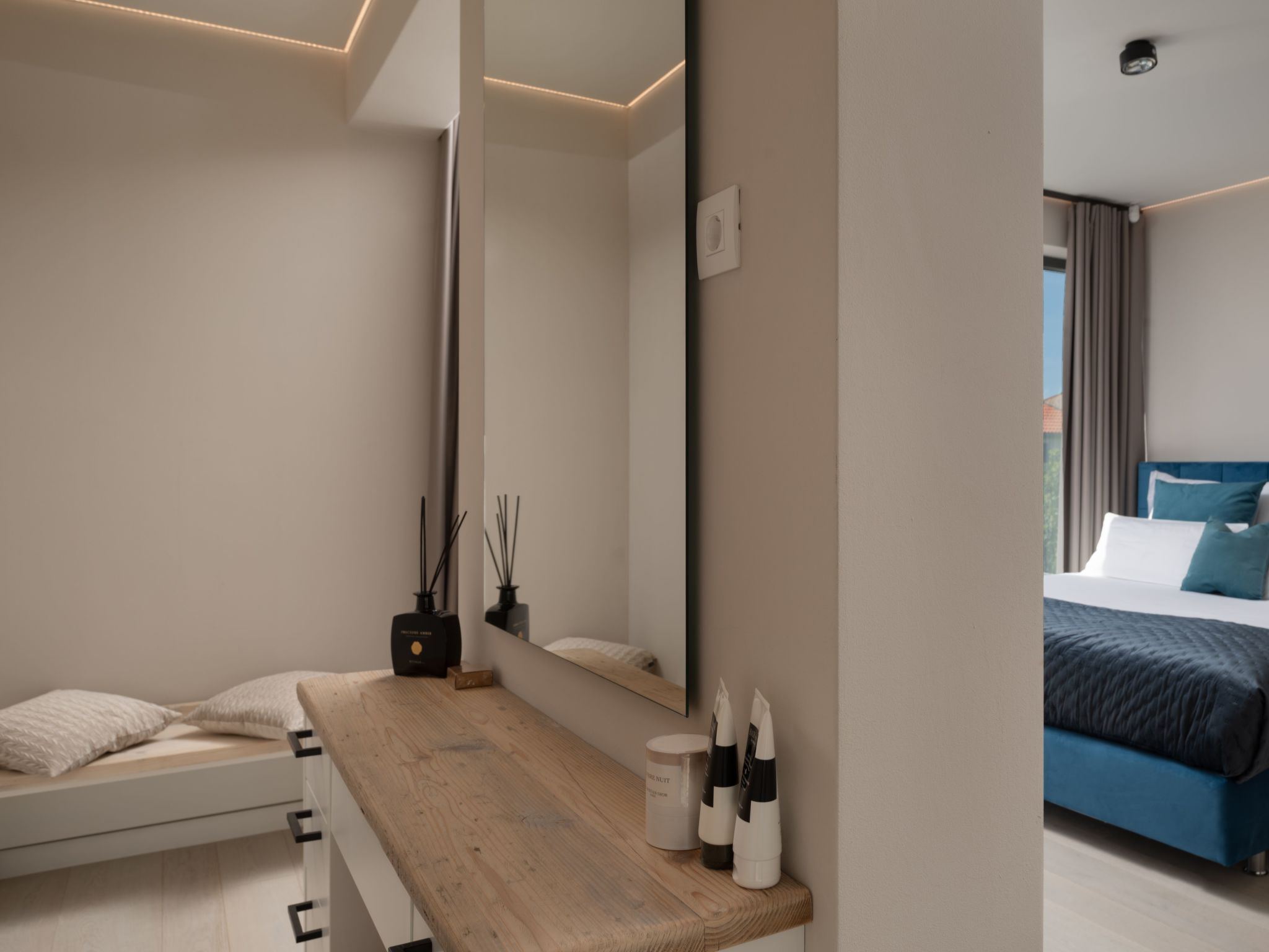 Four Seasons Vrsi-Image-tags.info