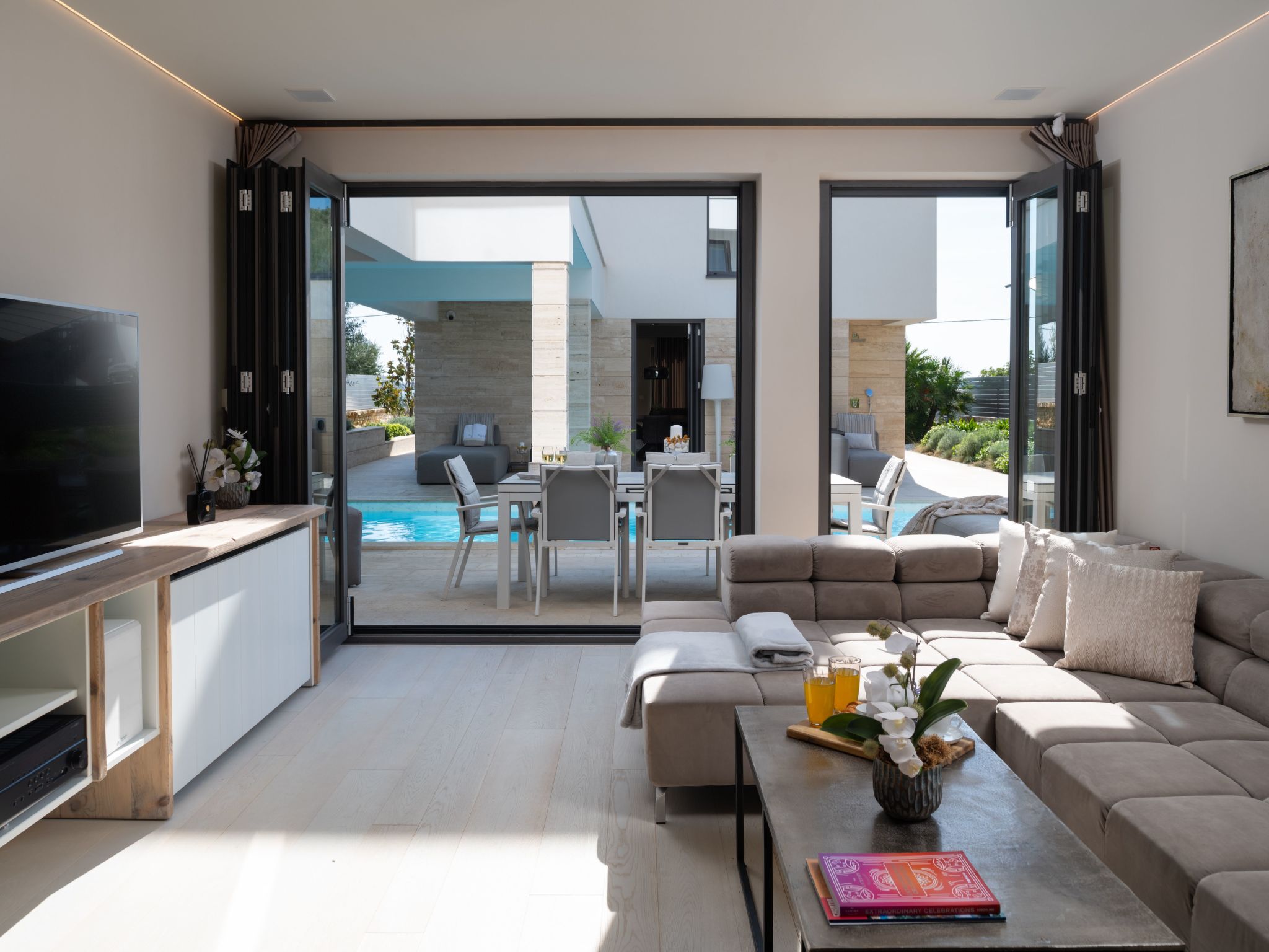 Four Seasons Vrsi-Image-tags.info