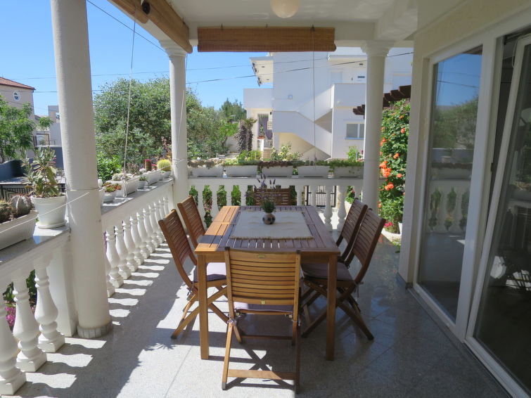 Search and Stay destination Vrsi, Zadarska županija - Croatia from AU$ 113. Mirjana (NIN450)