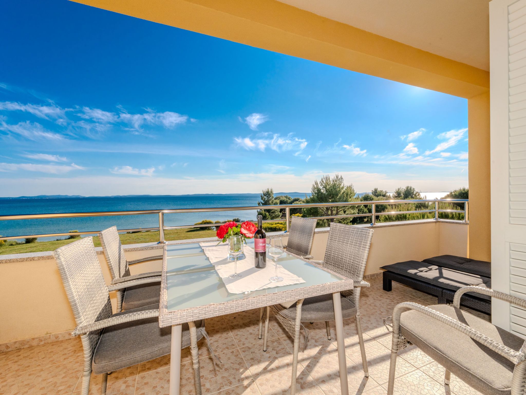 HR4040.614.1 Accommodation in Nin