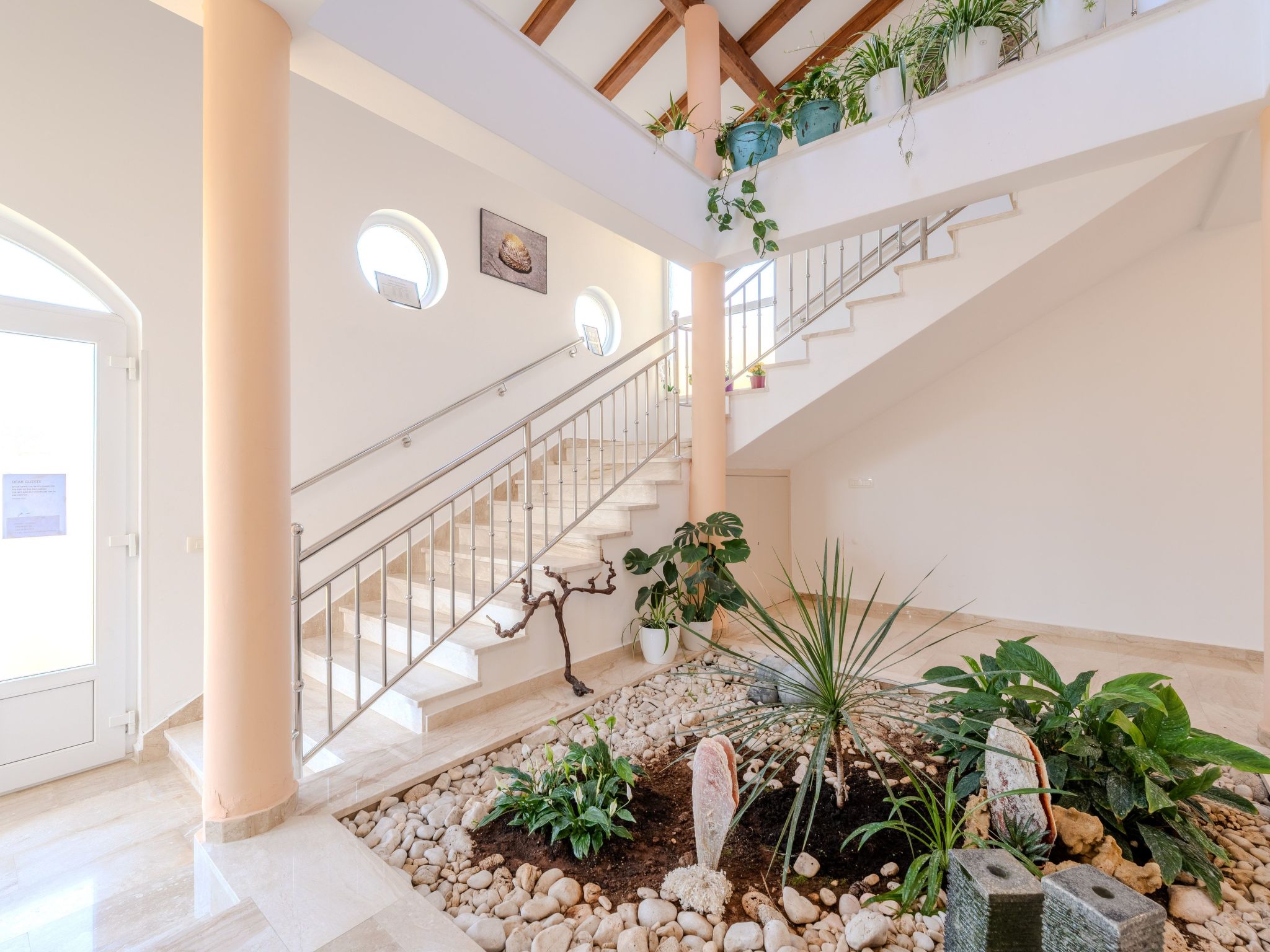 Photo of HR4040.614.1