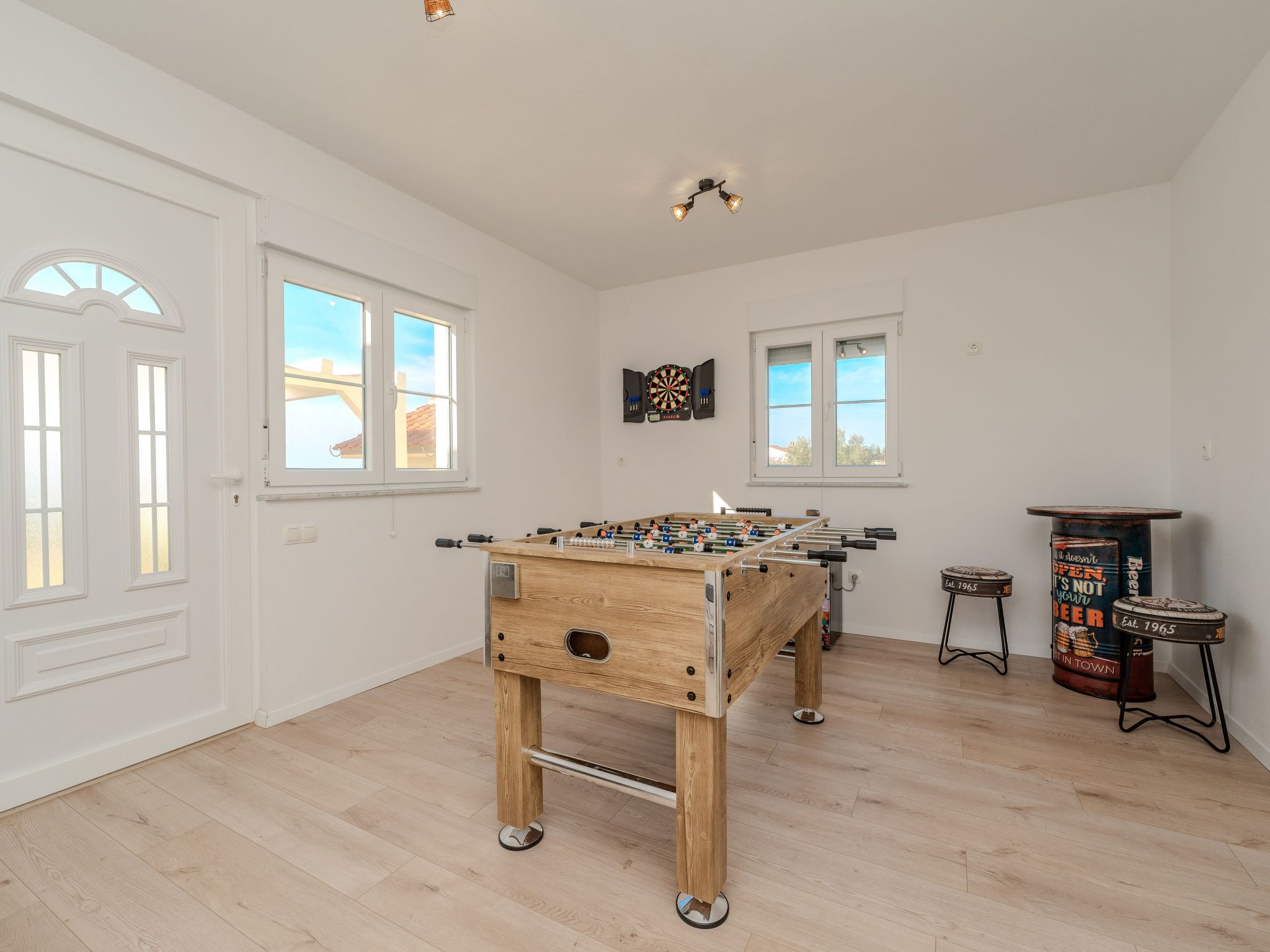 Holida home Jurkin-Image-tags.info