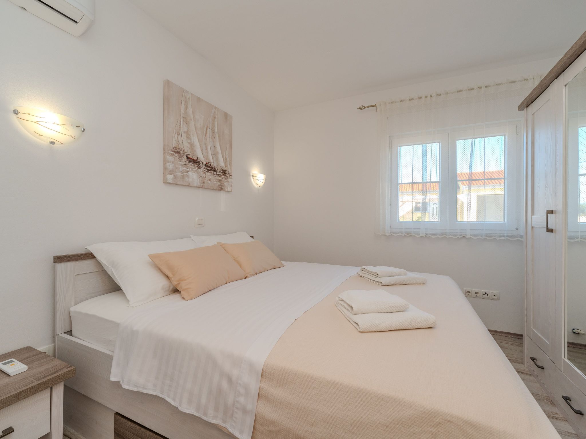 Holida home Jurkin-Image-tags.info