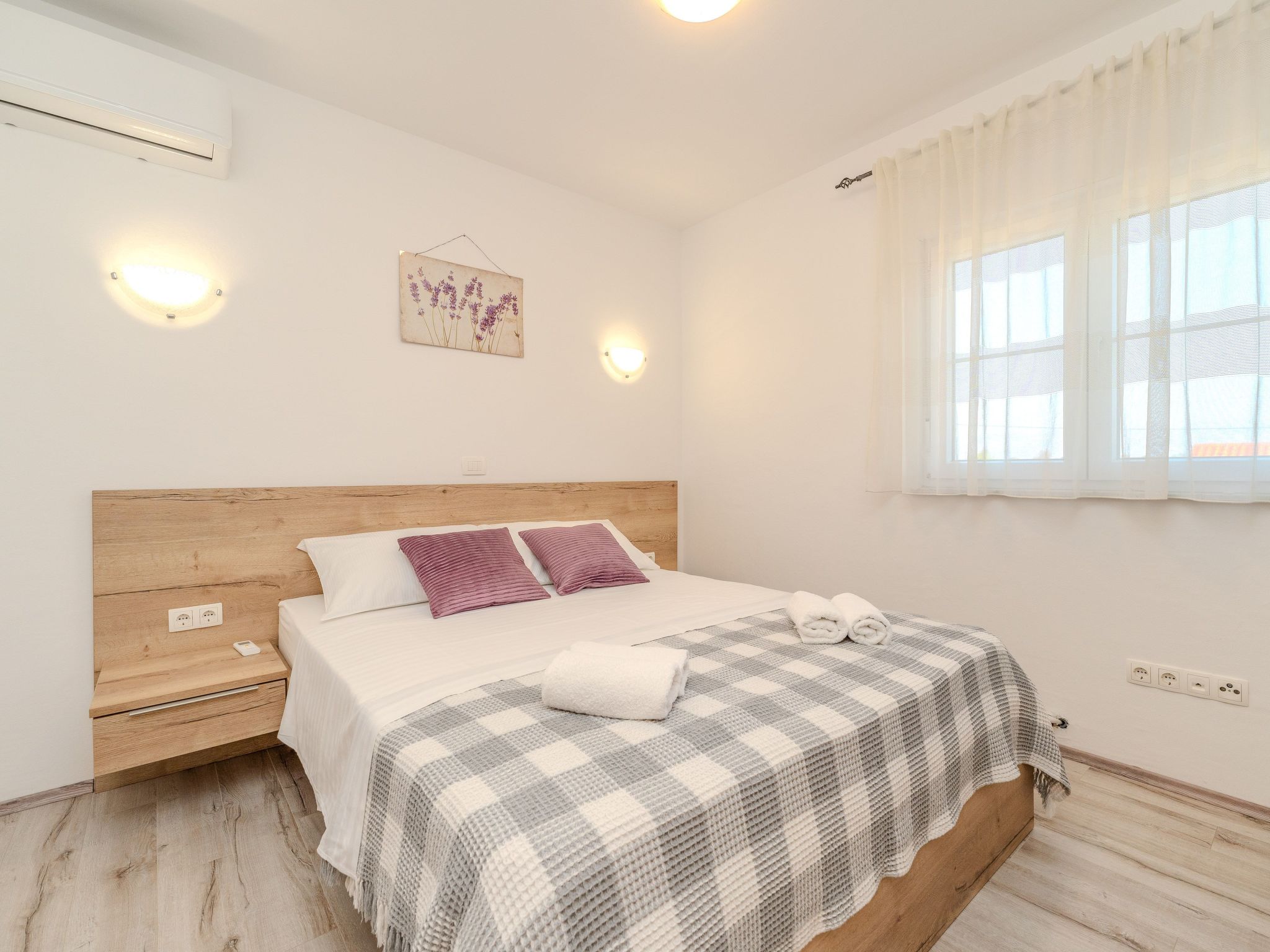 Holida home Jurkin-Image-tags.info