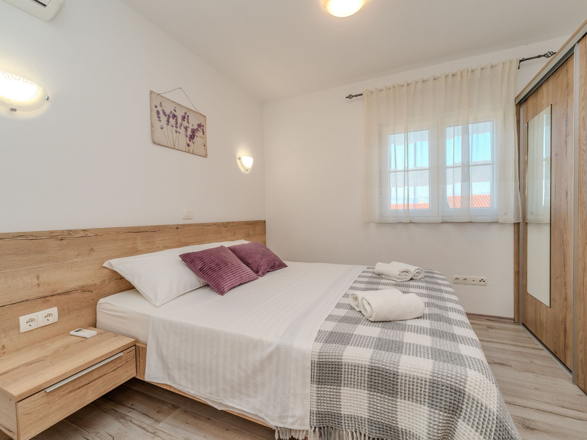 Holida home Jurkin-Image-tags.info