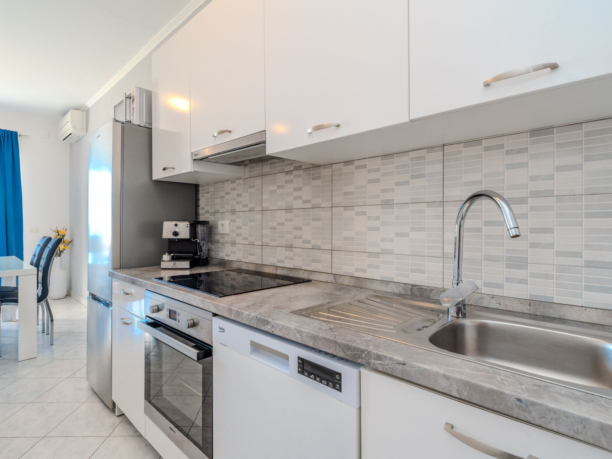 Photo of HR4040.617.1