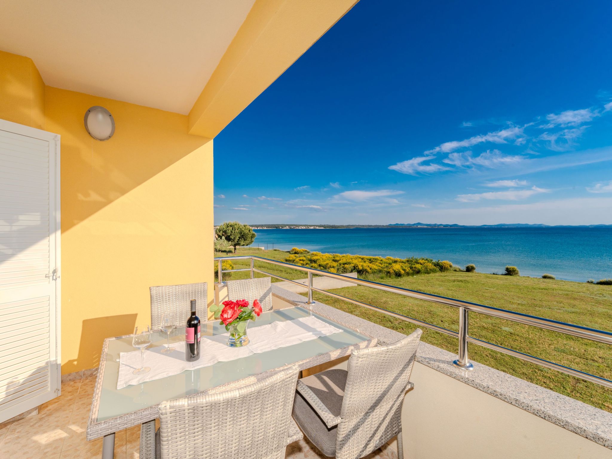 Photo of HR4040.619.1