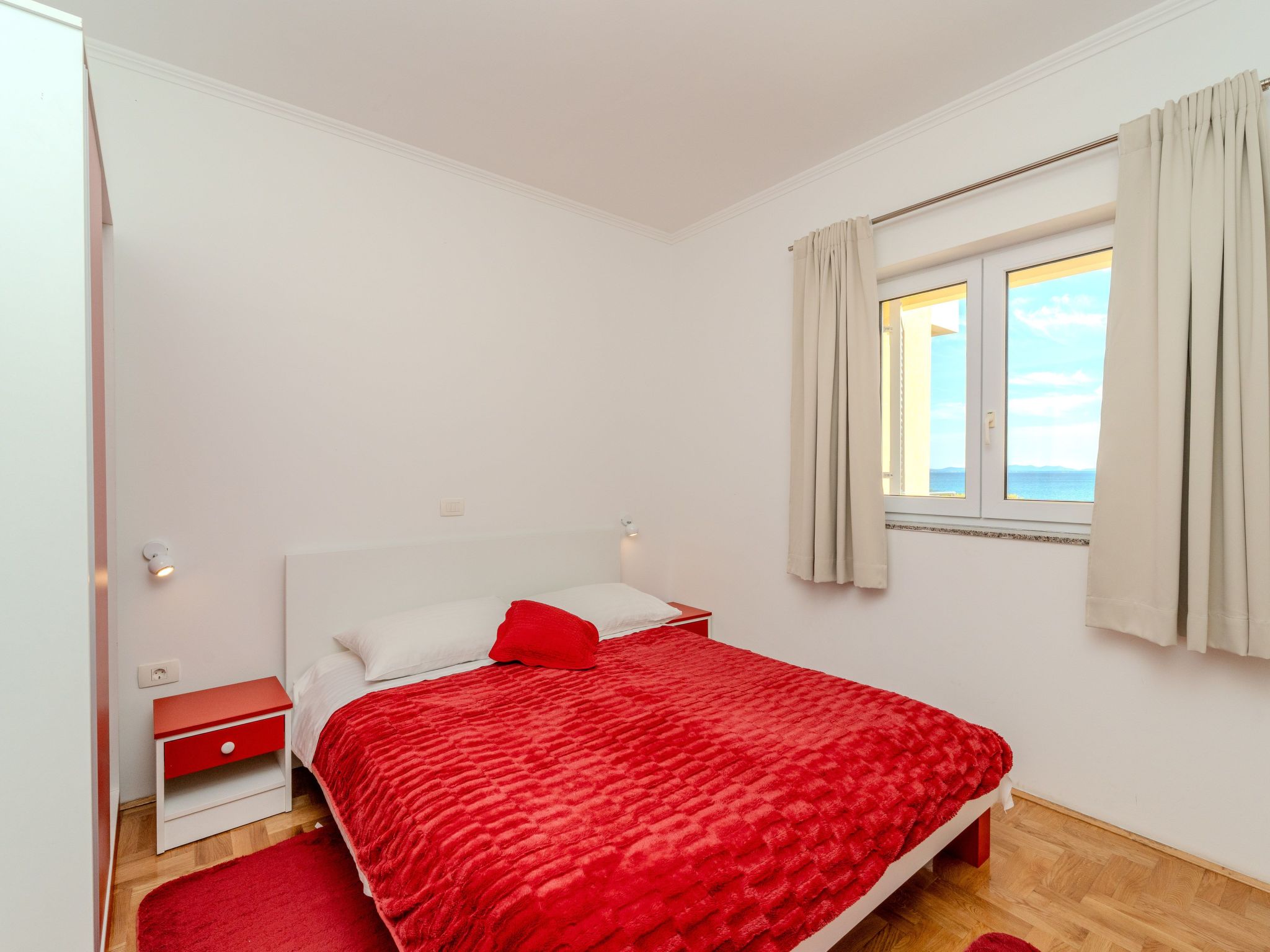 Photo of HR4040.619.1