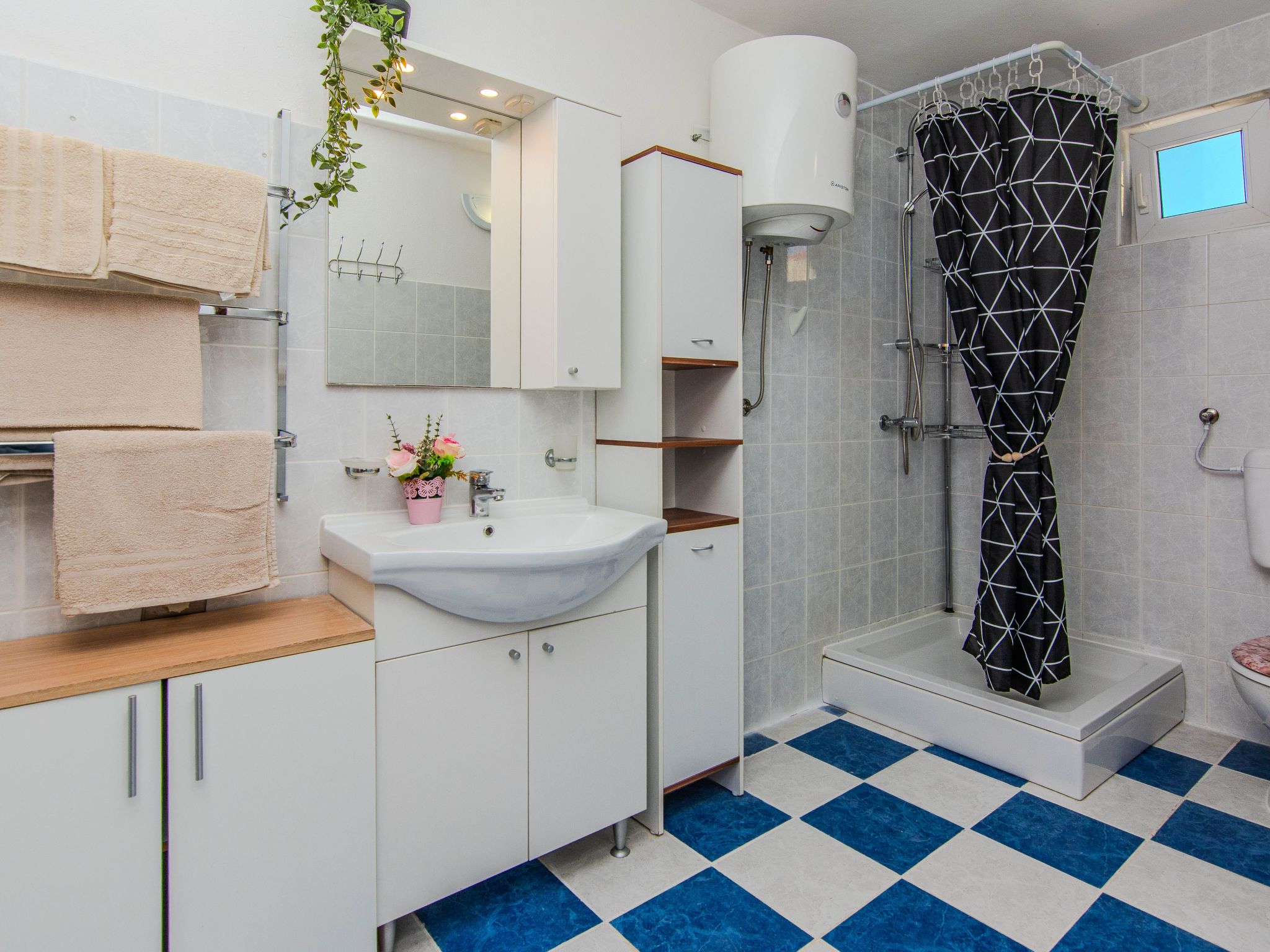 App Juracak Josip 1-Image-tags.info