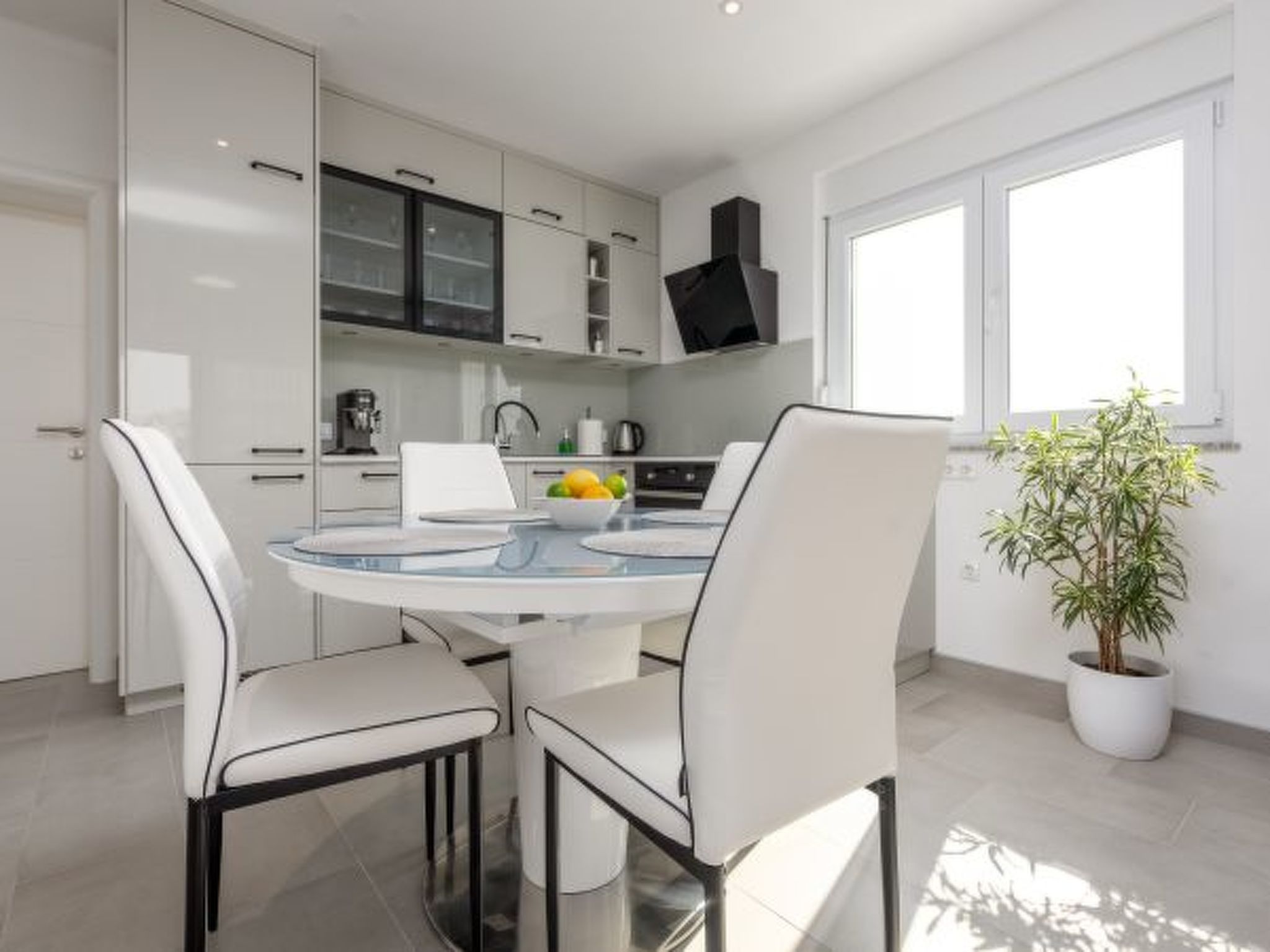 Photo of Apartment Laurel near the sea