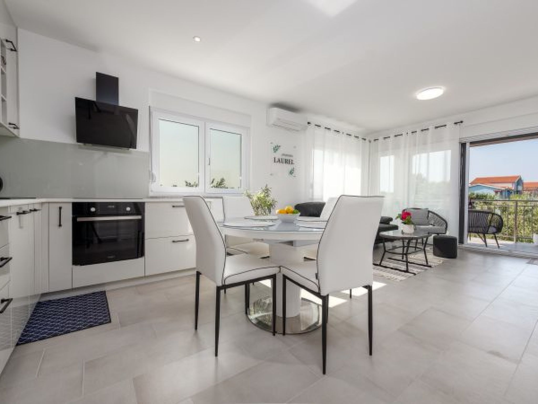 Photo of Apartment Laurel near the sea