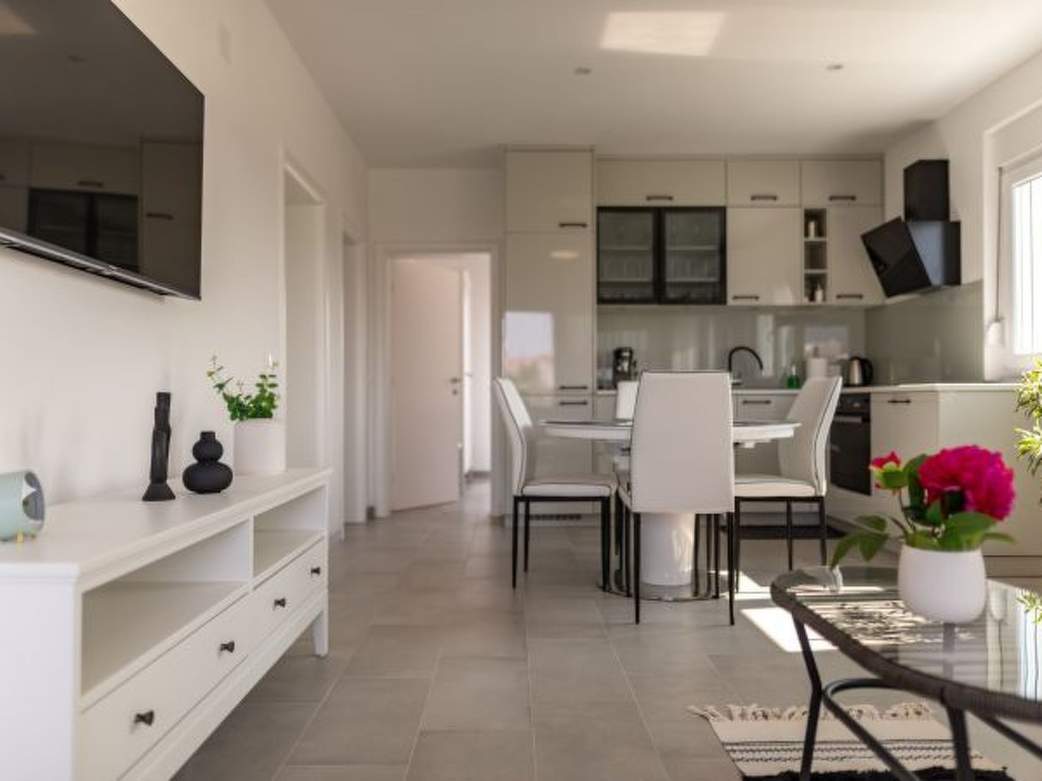 Photo of Apartment Laurel near the sea