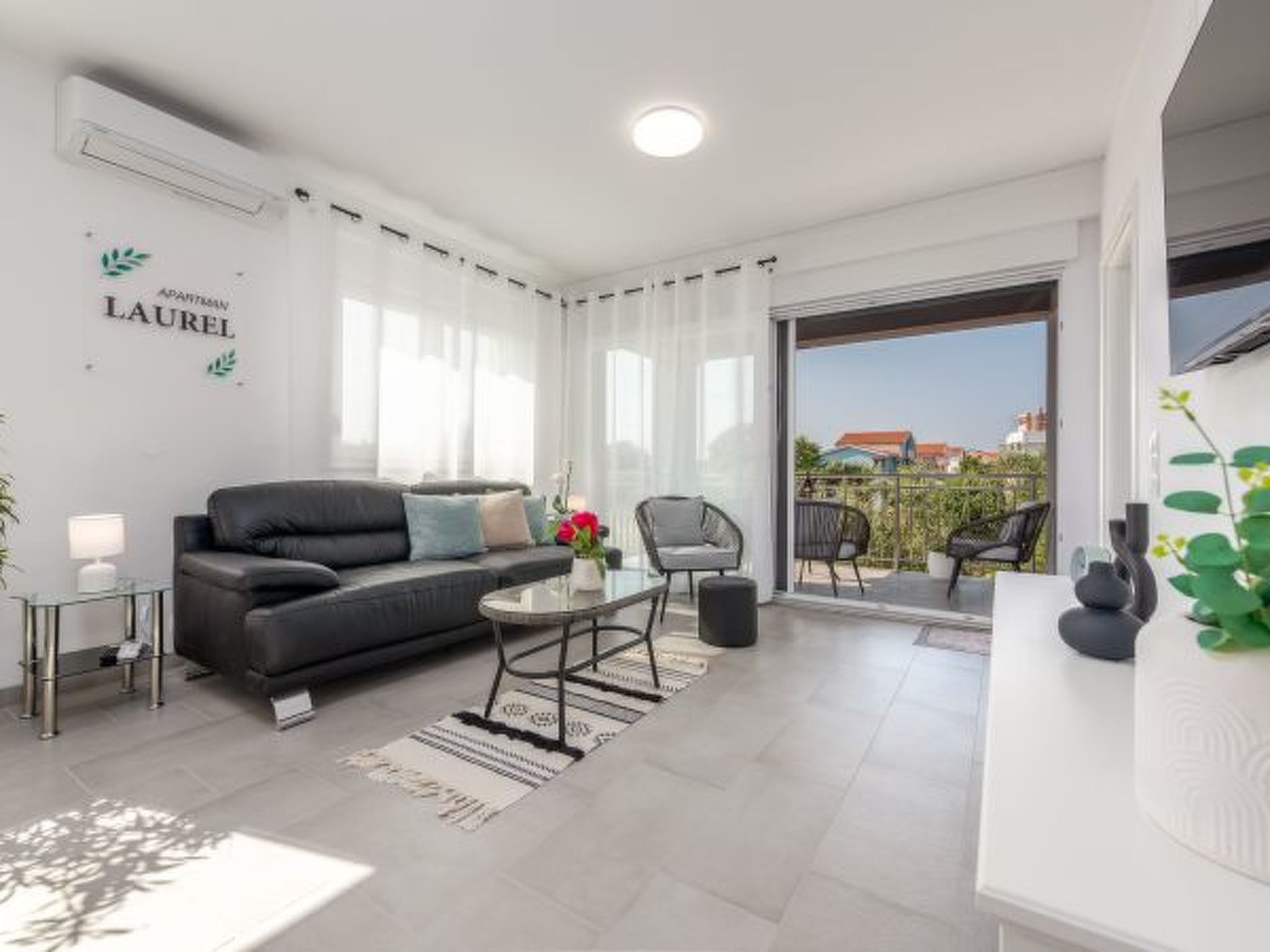 Photo of Apartment Laurel near the sea