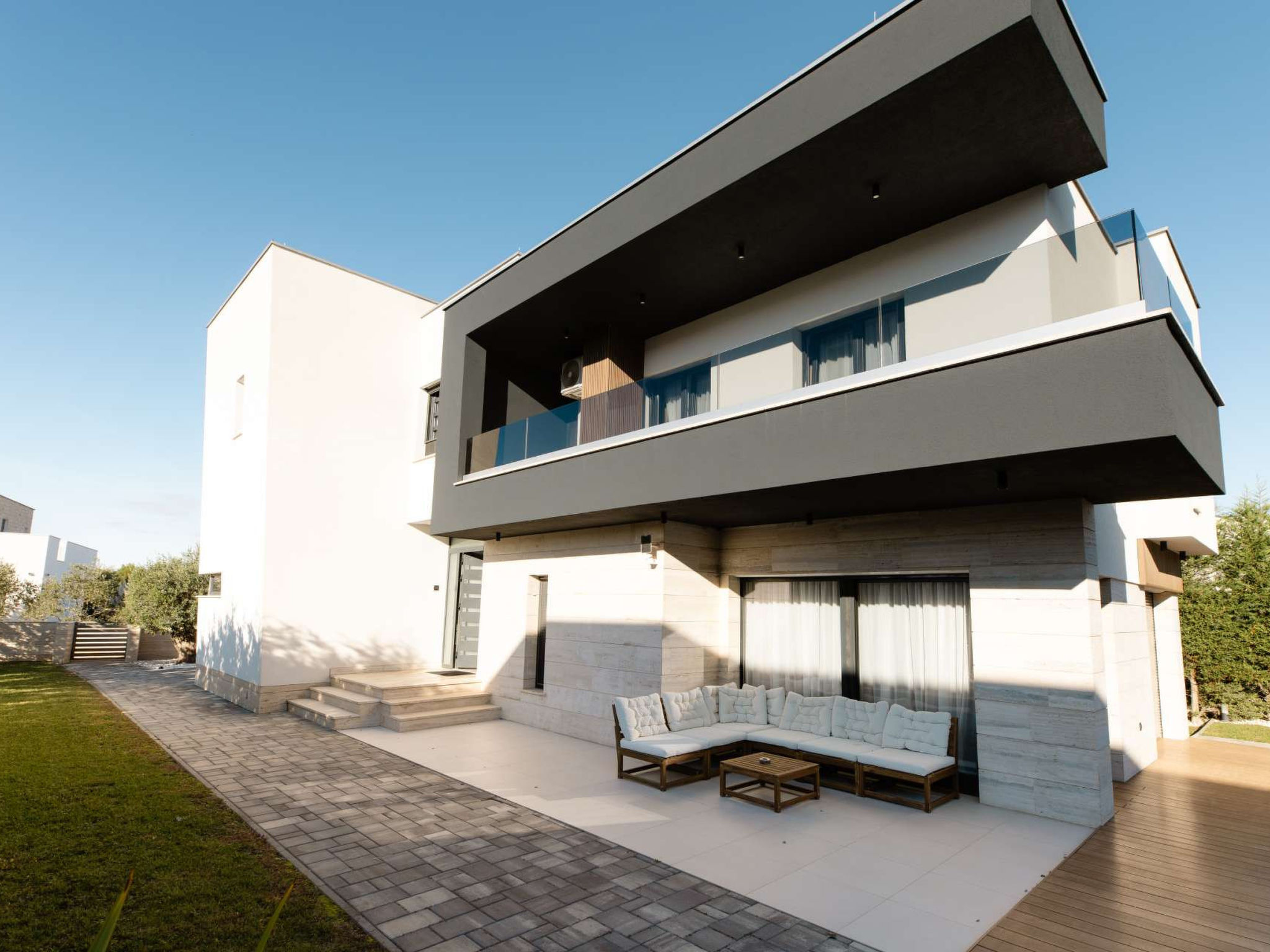 Luxury Villa Positiva with heated pool - Buiten