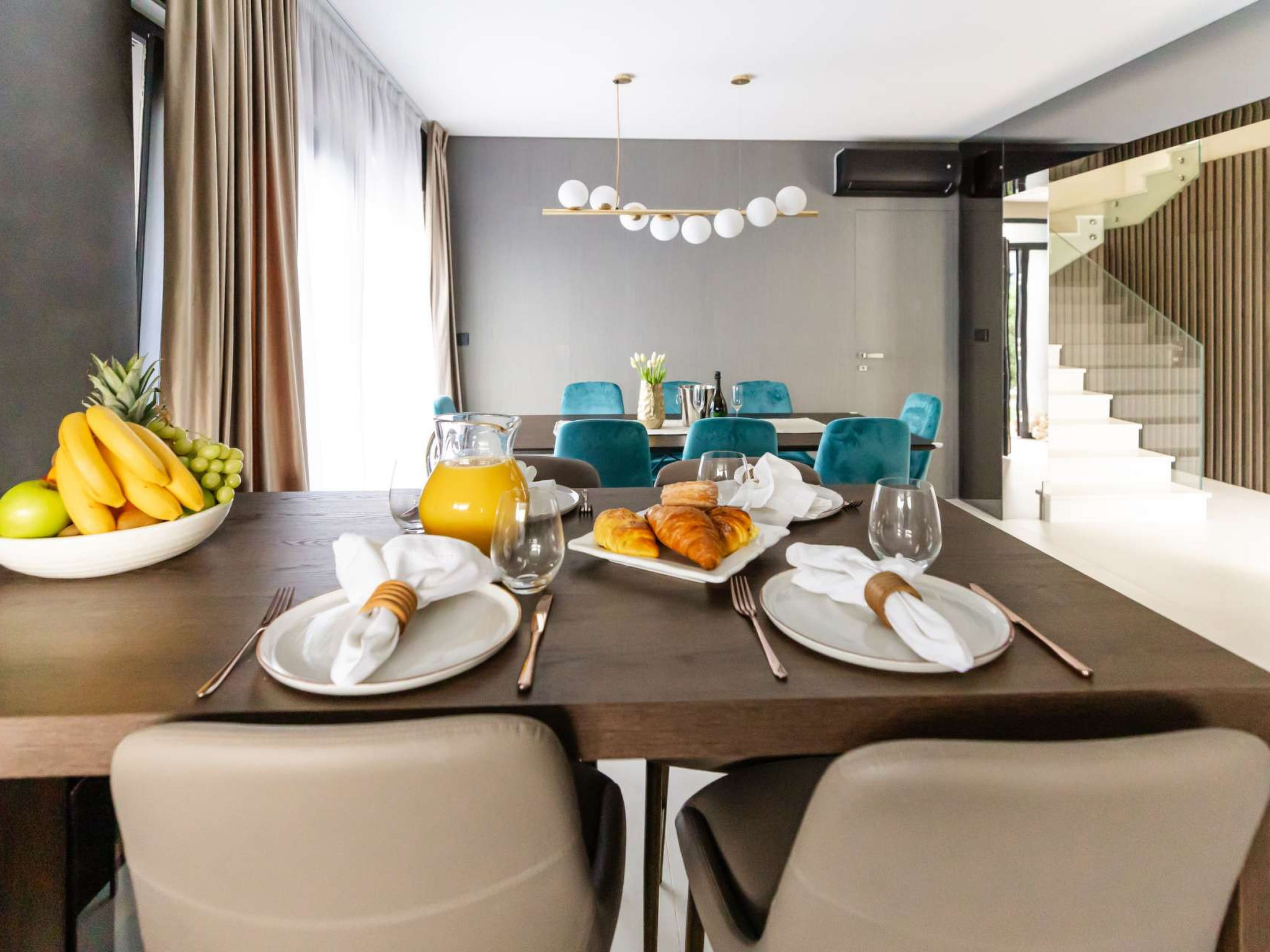 Luxury Villa Positiva with heated pool - Binnen