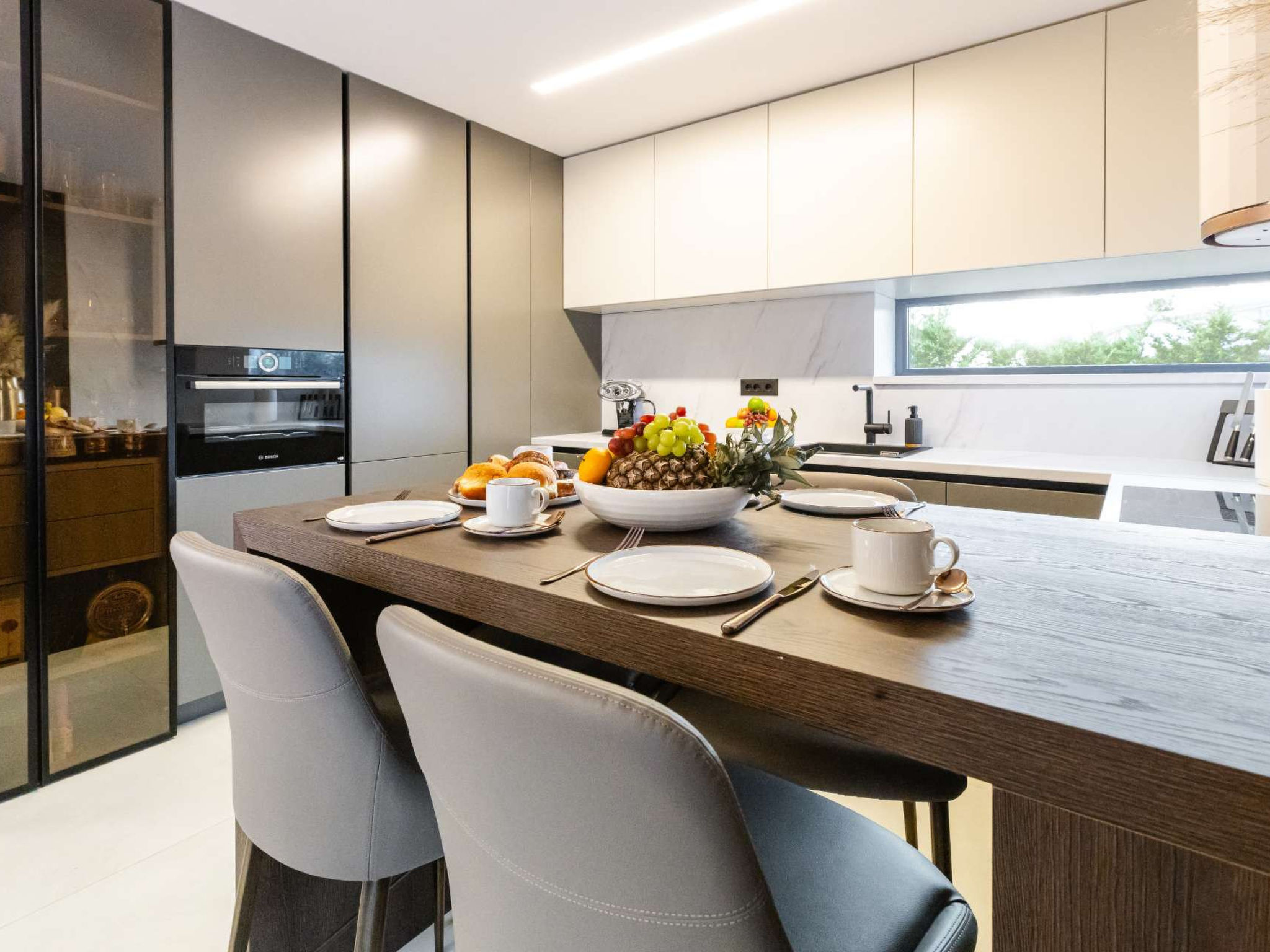 Luxury Villa Positiva with heated pool - Binnen