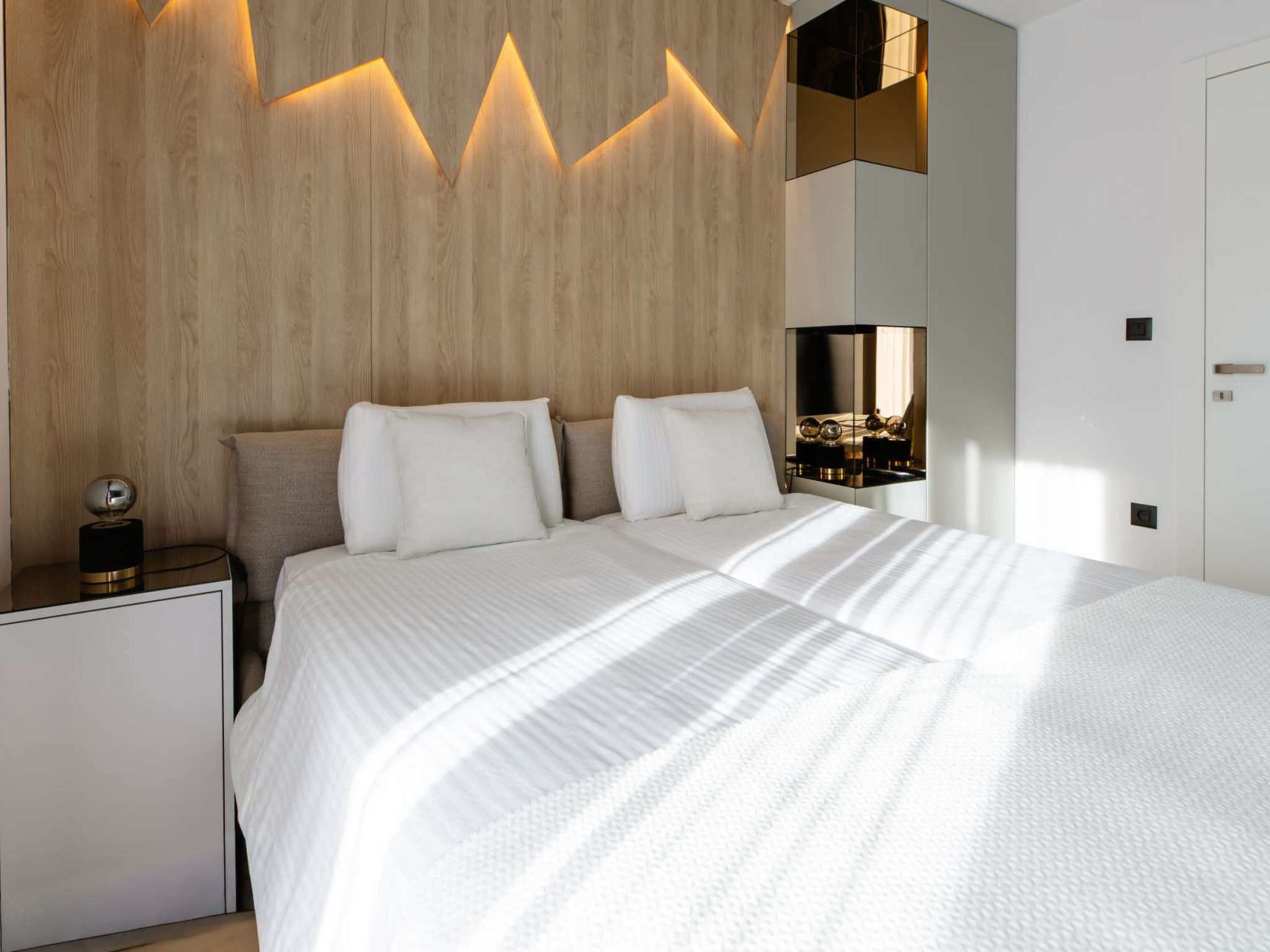 Luxury Villa Positiva with heated pool - Binnen