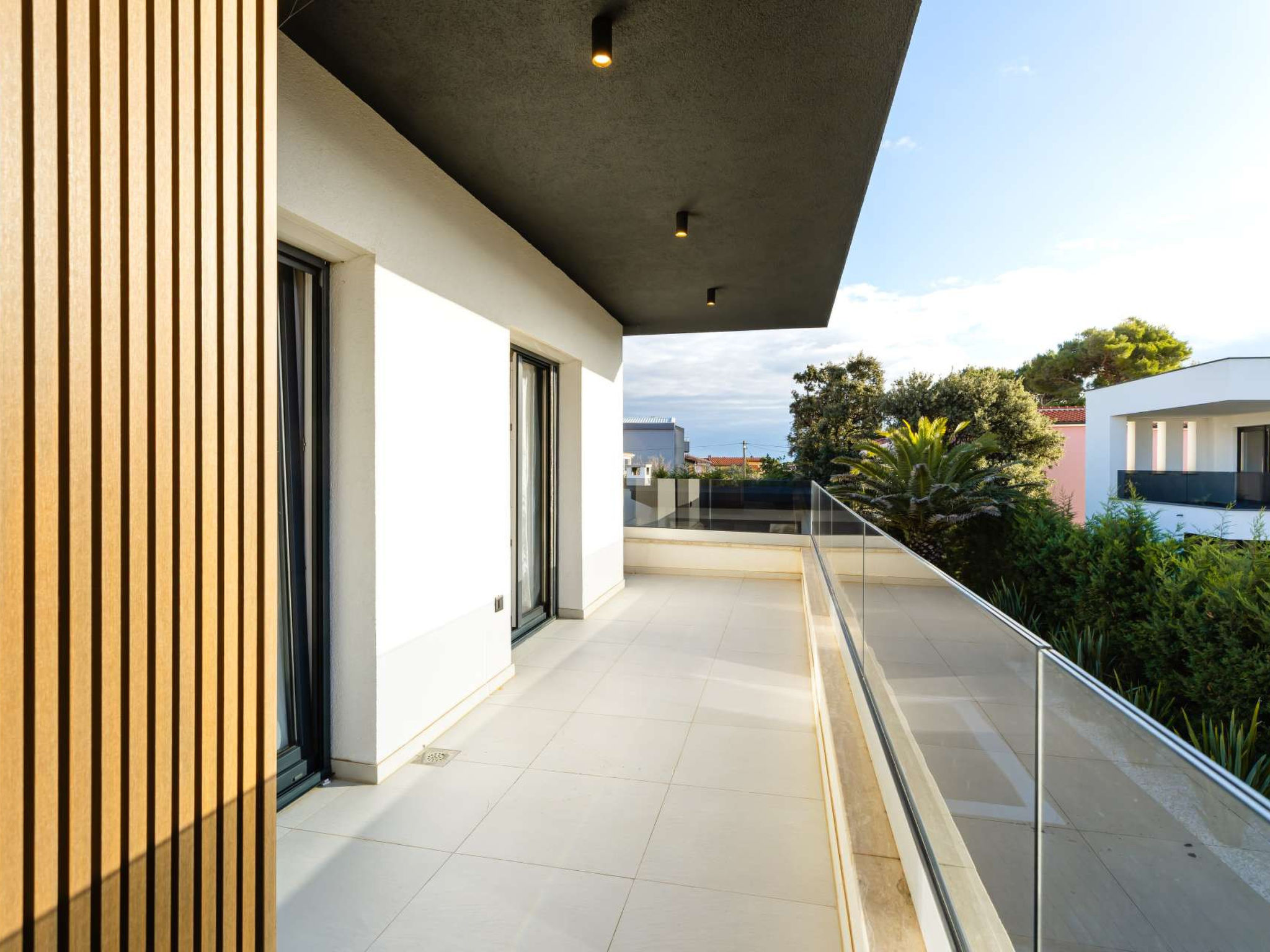 Luxury Villa Positiva with heated pool - Buiten