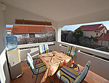Zonovergoten appartement nabij het strand van Vir voor 4 personen - thumbnail 2