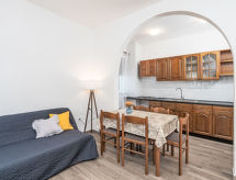 Vesela: Gezellig appartement aan zee op eiland Vir met gedeeld zwembad - thumbnail 4