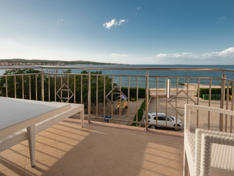 Search and Stay, undefined in undefined. Gallery position 0