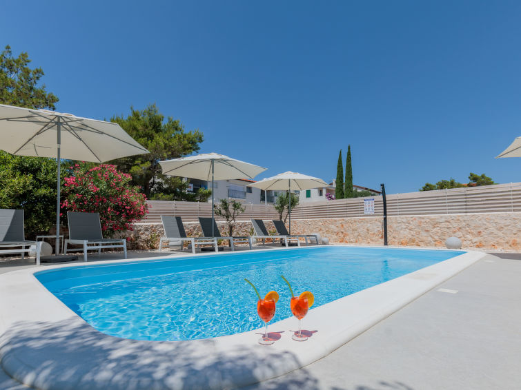 Search and Stay destination Vir, Zadarska županija - Croatia from AU$ 132. Tome (VIR131)