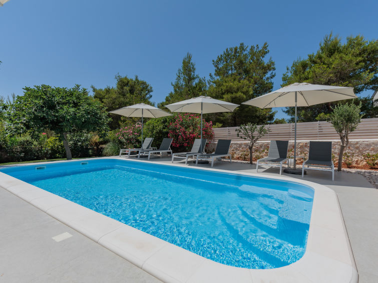 Search and Stay destination Vir, Zadarska županija - Croatia from AU$ 132. Tome (VIR129)