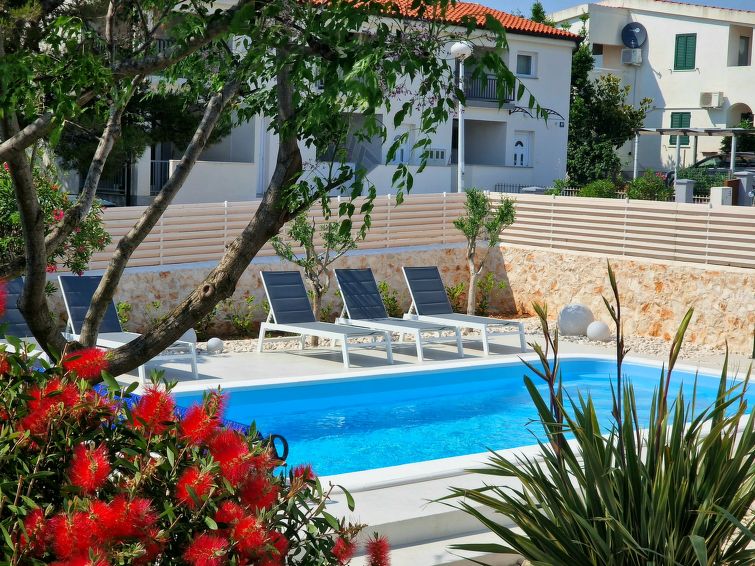 Search and Stay destination Vir, Zadarska županija - Croatia from AU$ 132. Tome (VIR129)