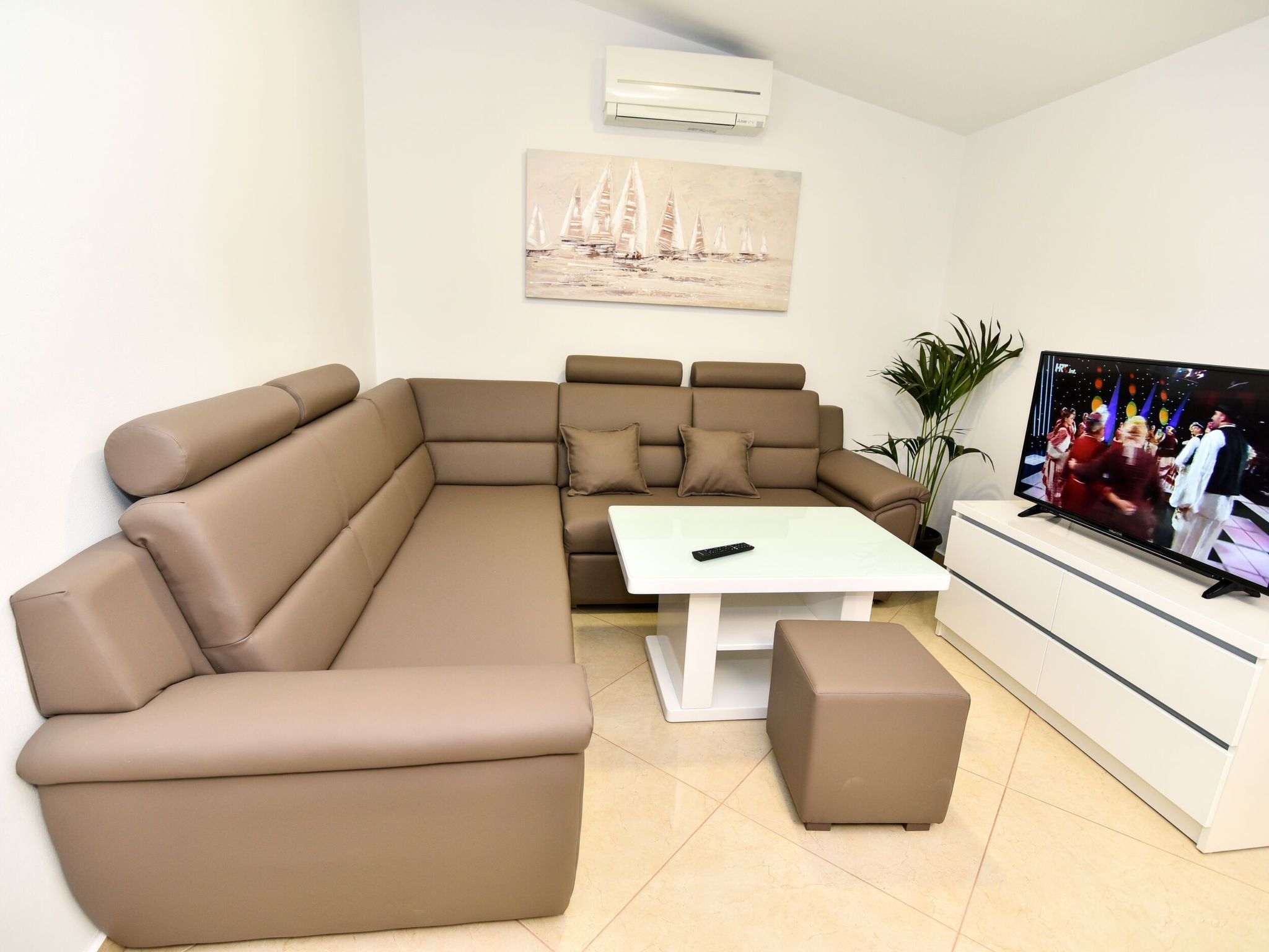 Apartment Sana 2-Binnen