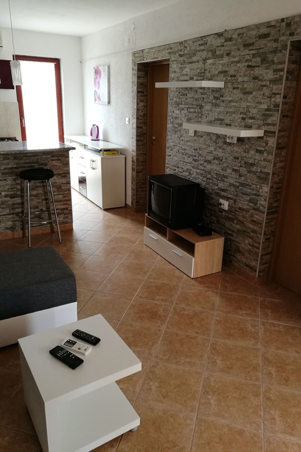 Gemütliche Erdgeschosswohnung Ema mit Terrasse-Image-tags.info