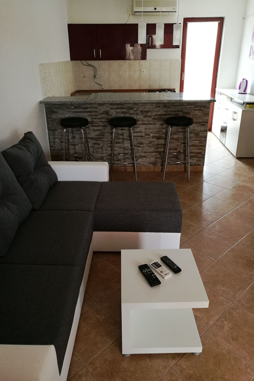 Gemütliche Erdgeschosswohnung Ema mit Terrasse-Image-tags.info