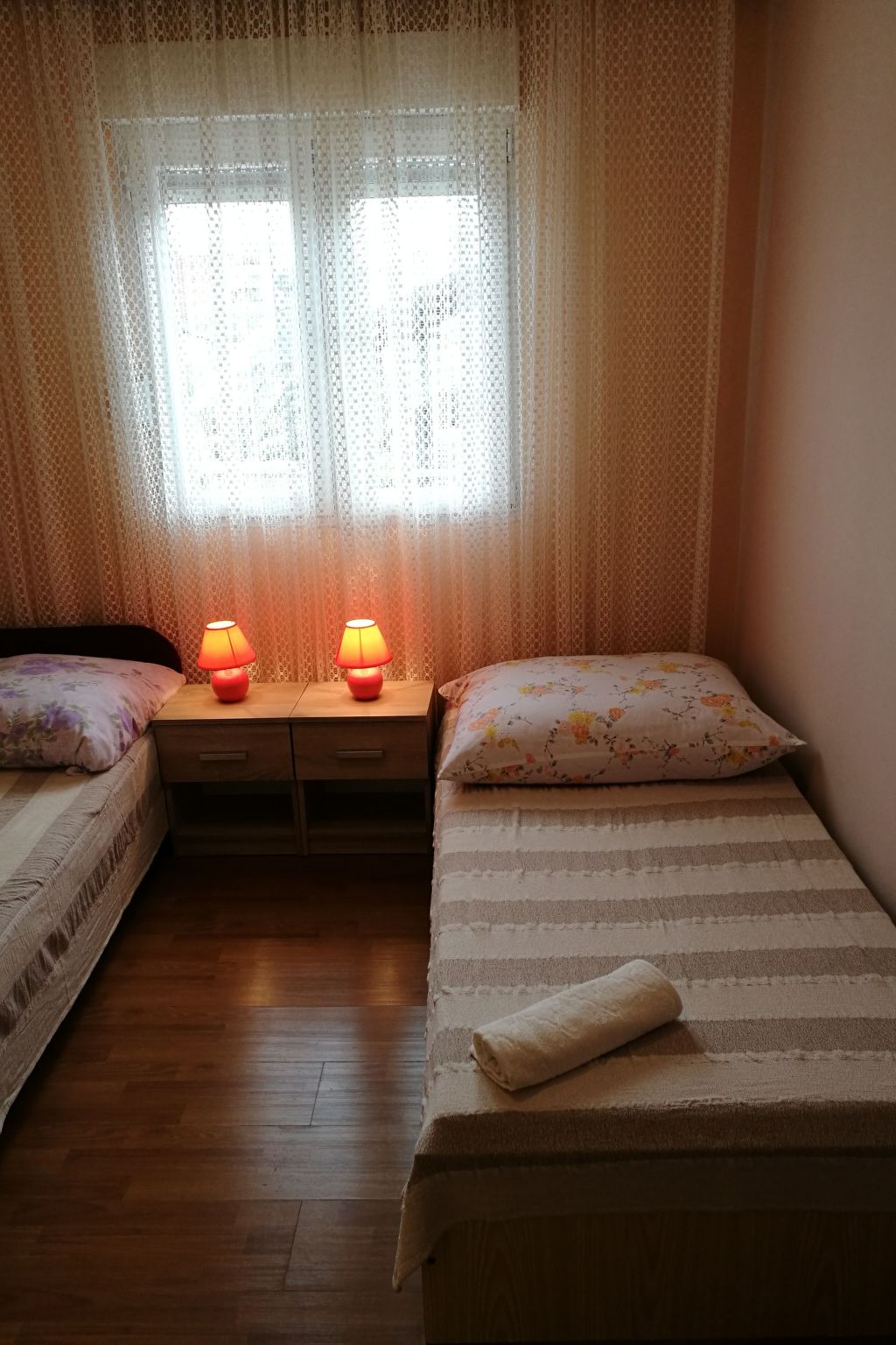 Gemütliche Erdgeschosswohnung Ema mit Terrasse-Image-tags.info