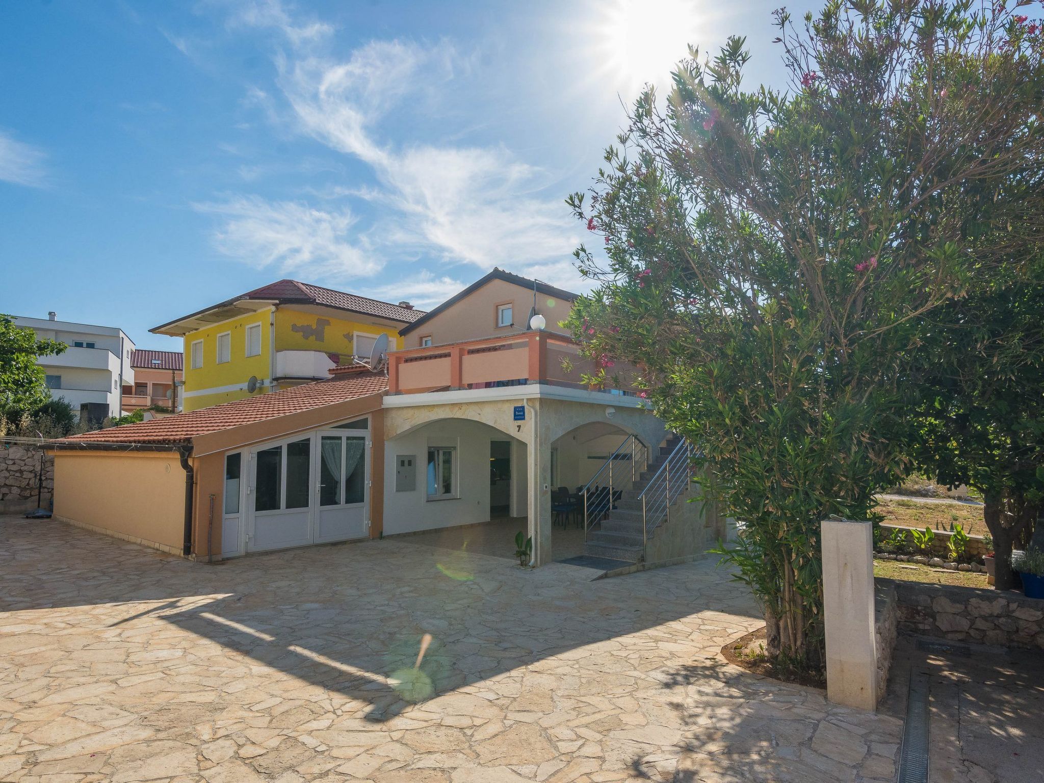 Apartment Andelic 1-Image-tags.info