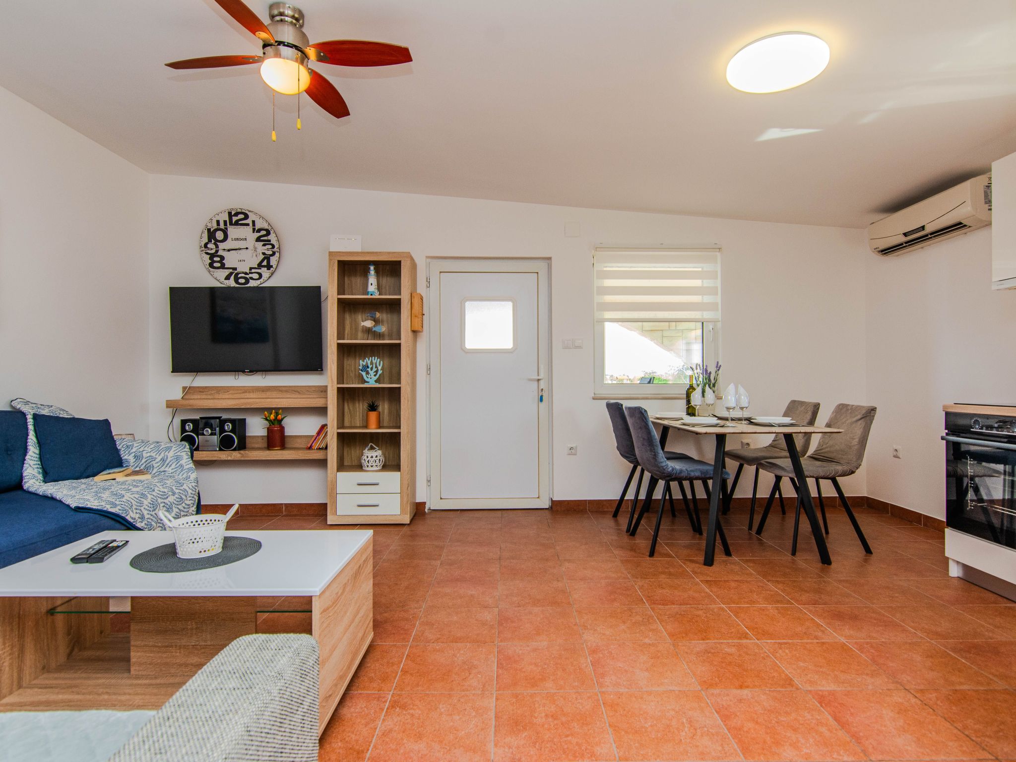 Apartment Zenko-Image-tags.info