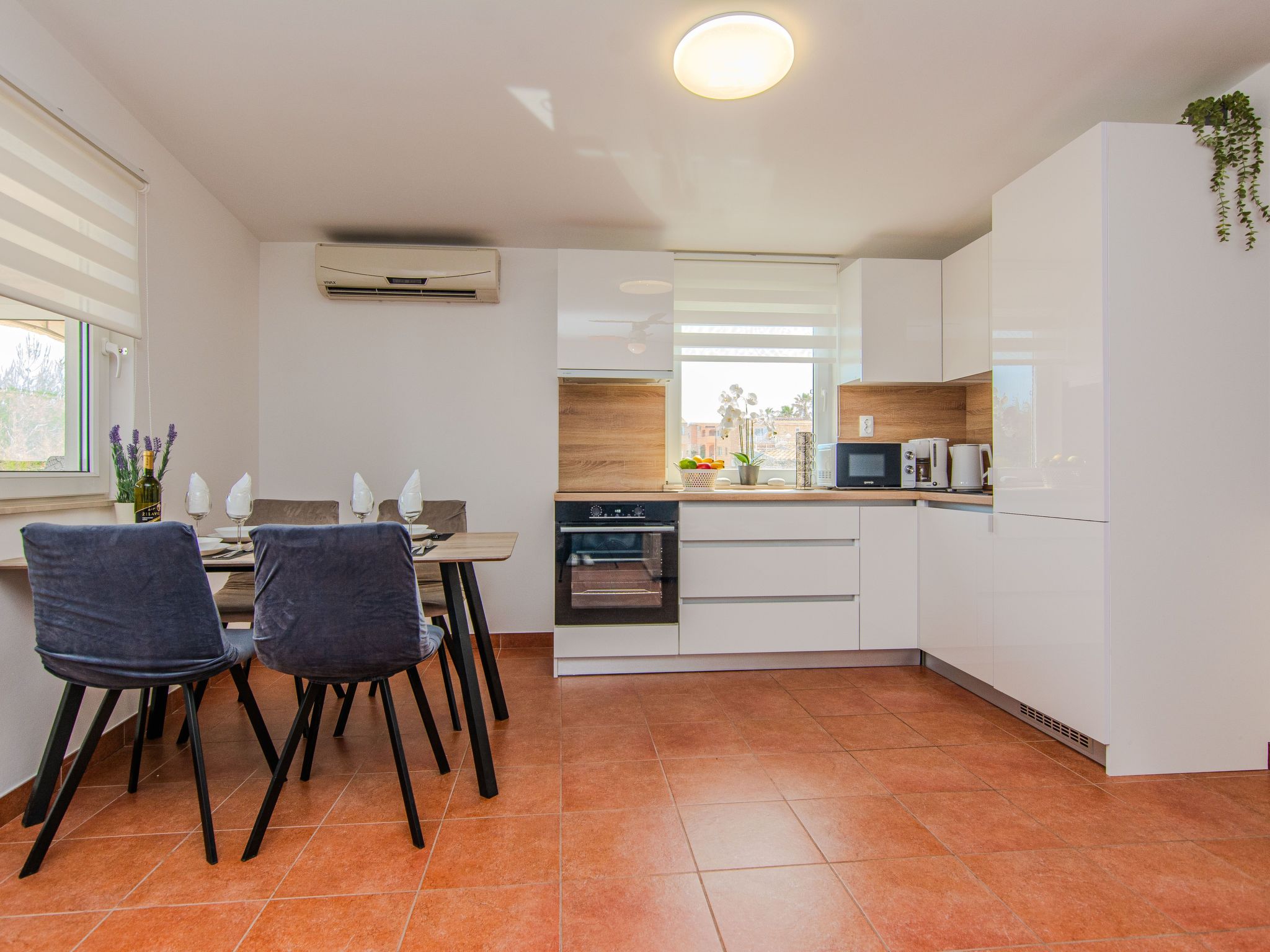 Apartment Zenko-Image-tags.info