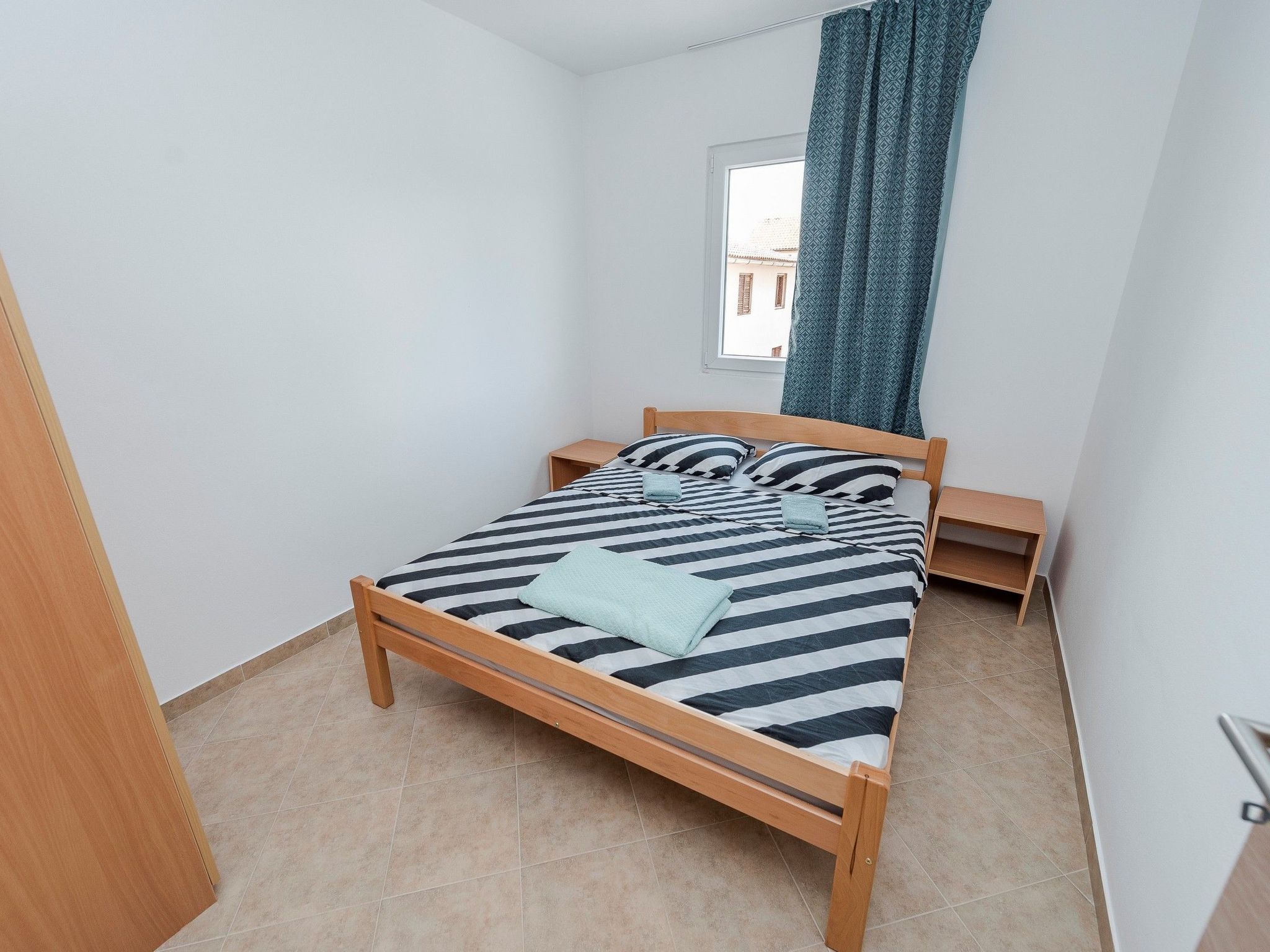 Apartment Simic 3-Image-tags.info