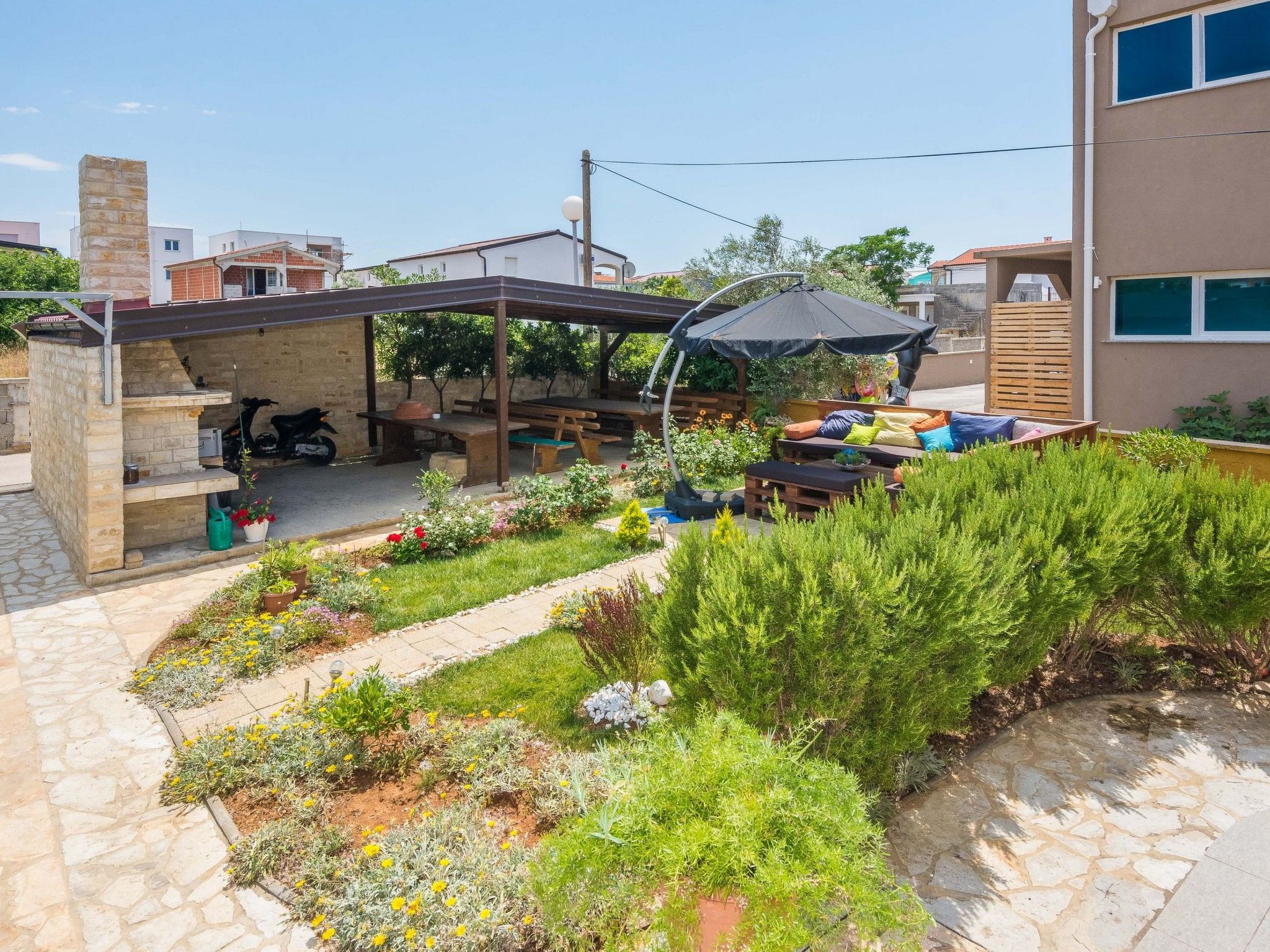 Apartment Galic 4-Image-tags.info