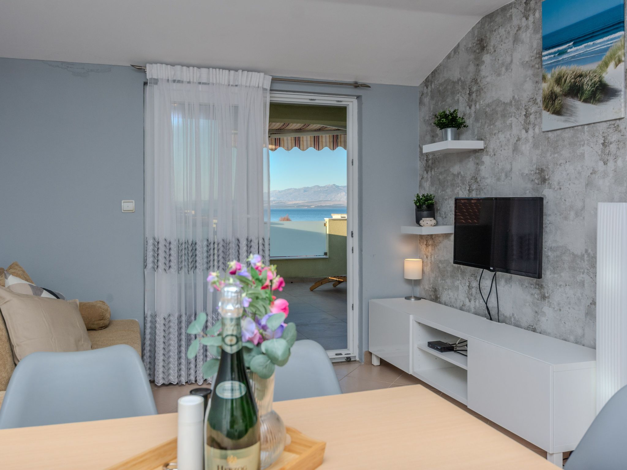 Apartment Mahnet 2-Image-tags.info