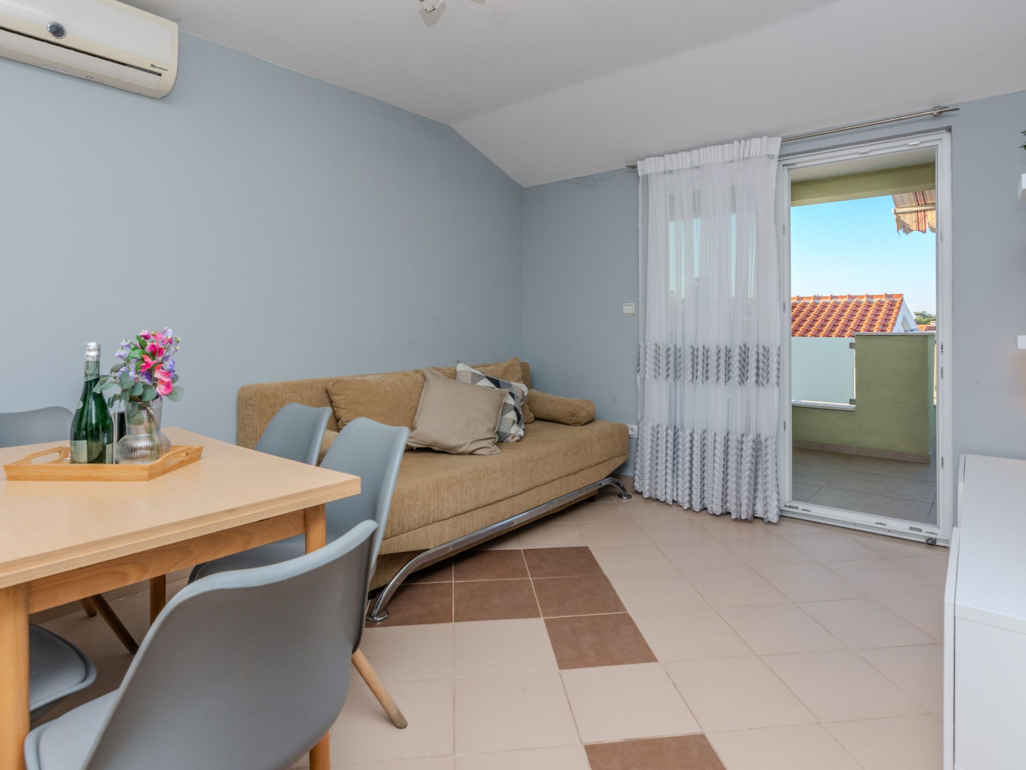 Apartment Mahnet 2-Image-tags.info