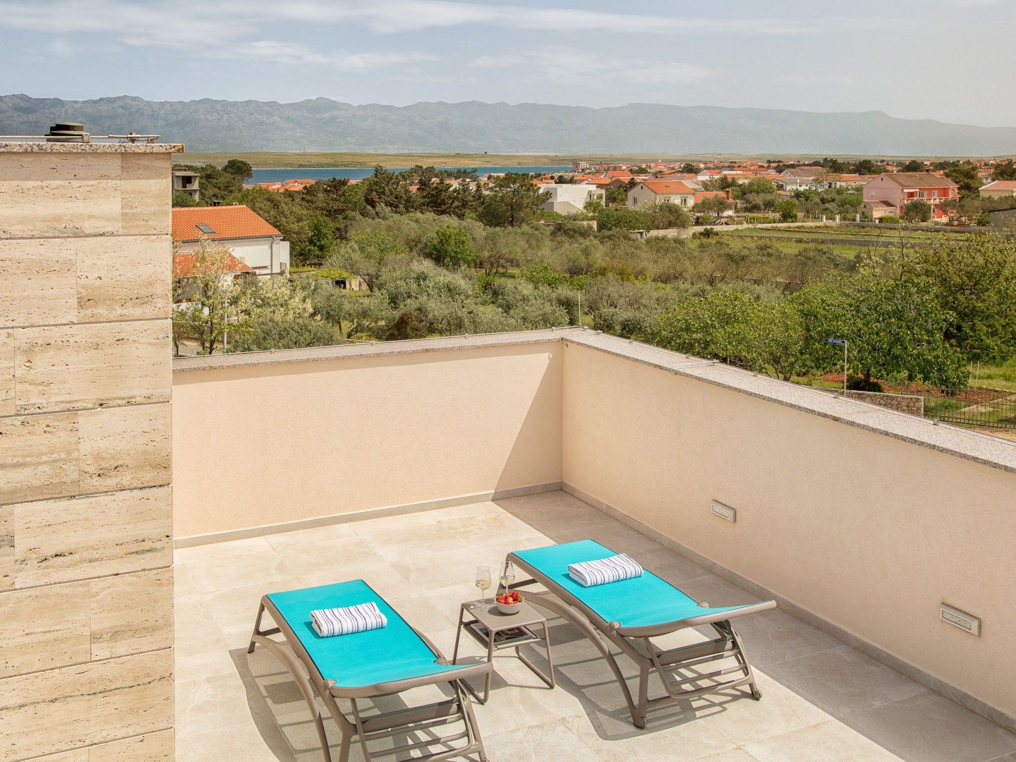 Villa Malibu Eclipse-Image-tags.info