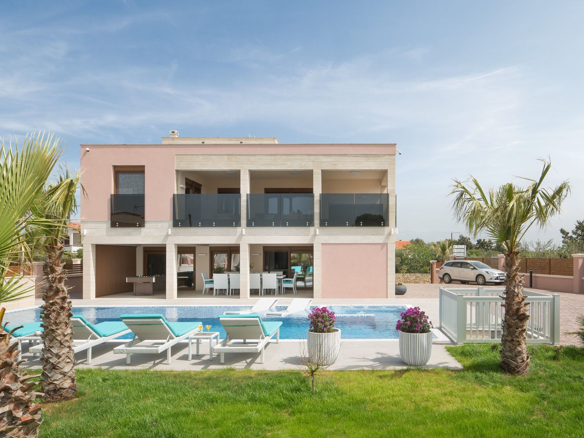 Villa Malibu Eclipse-Image-tags.info