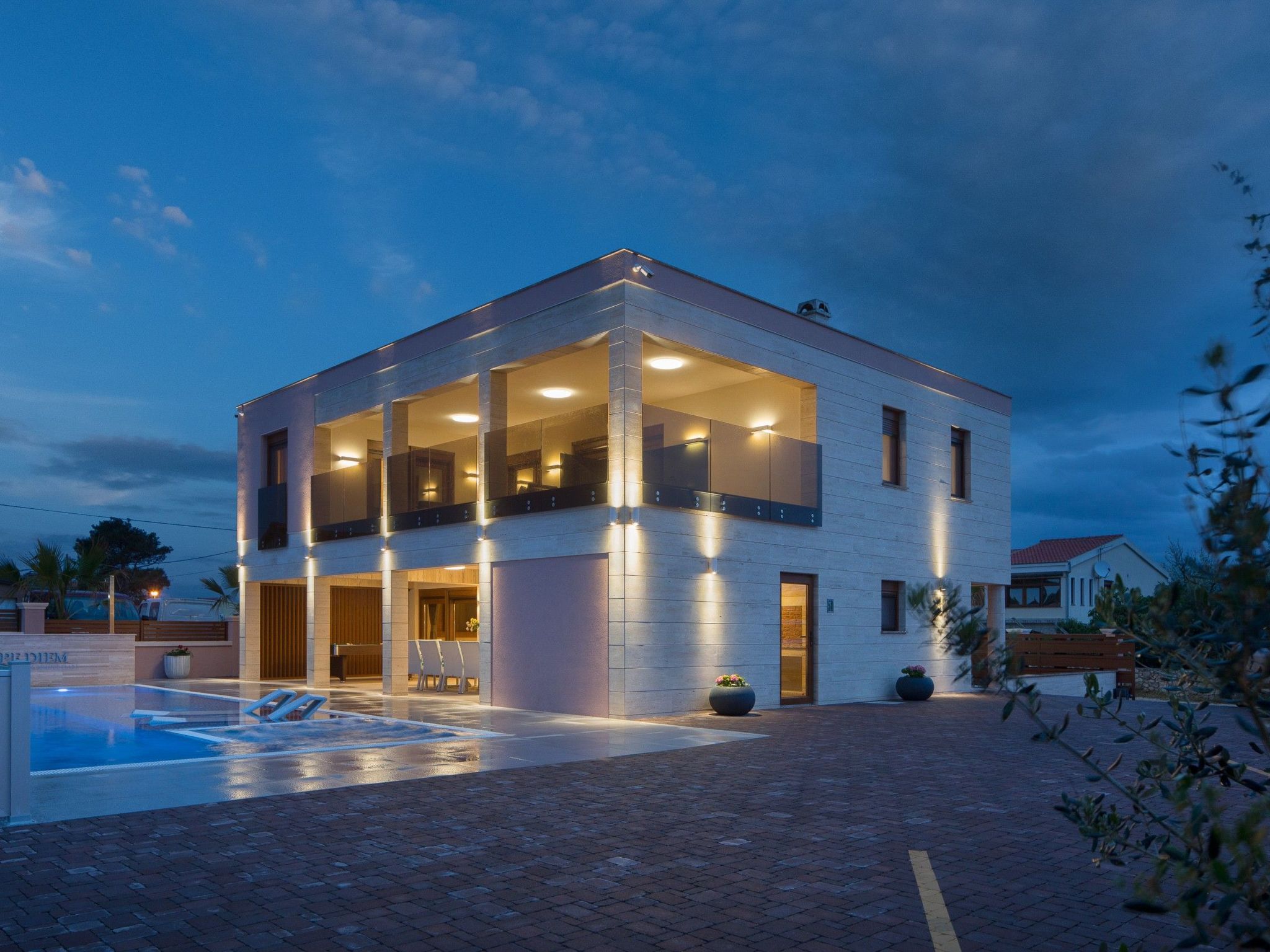 Villa Malibu Eclipse-Image-tags.info