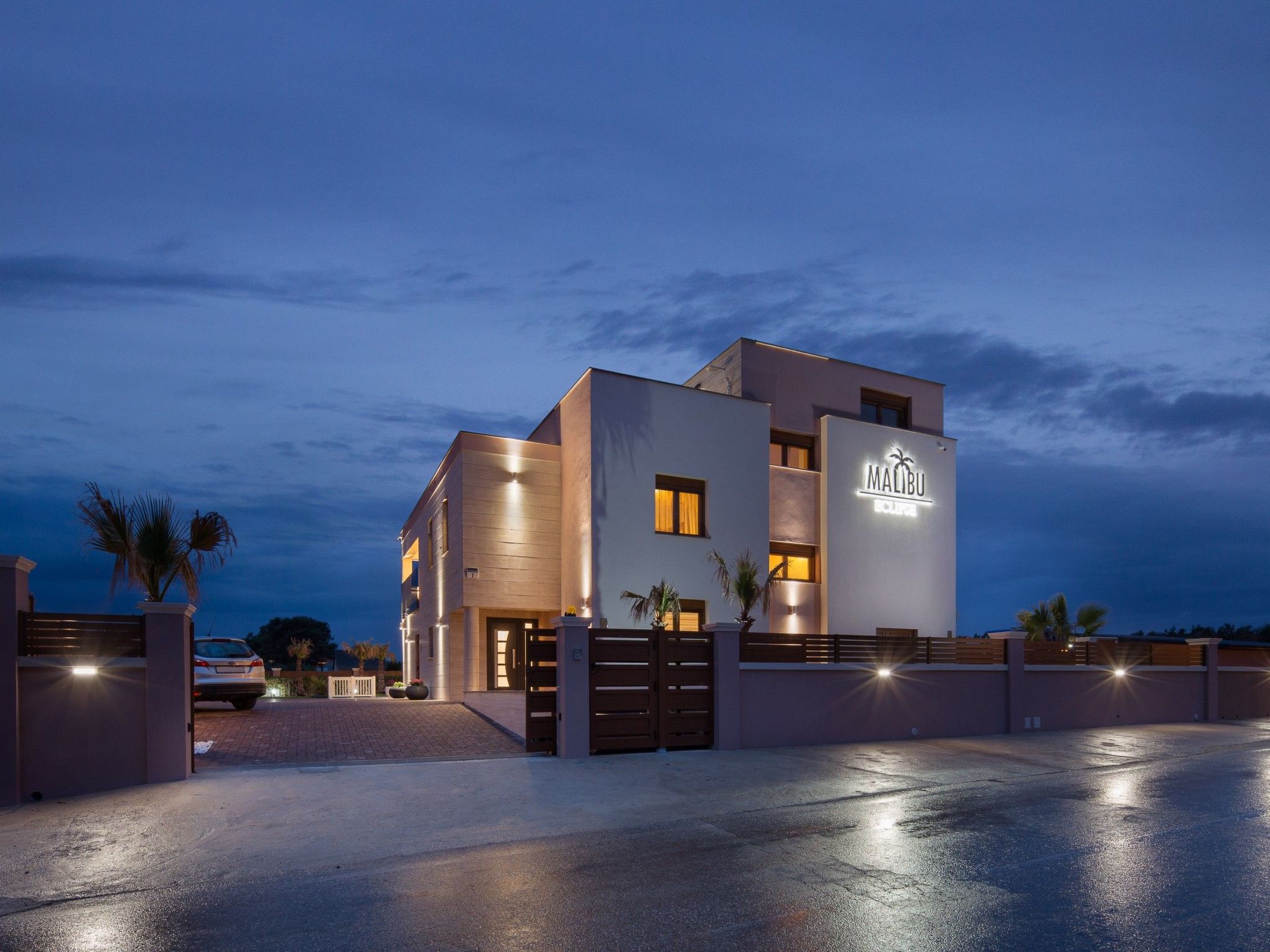 Villa Malibu Eclipse-Image-tags.info