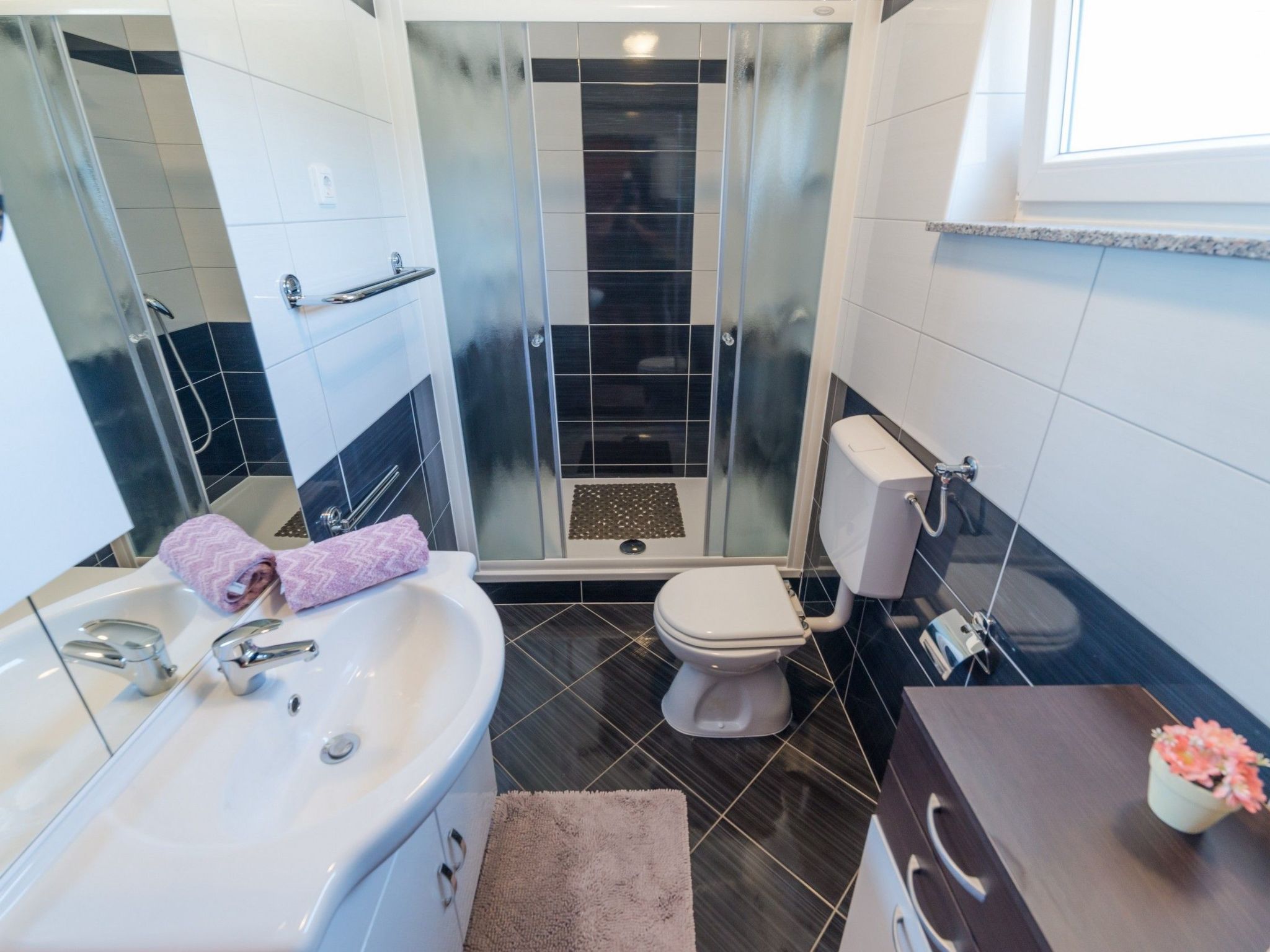 Apartment Hudic 3-Image-tags.info