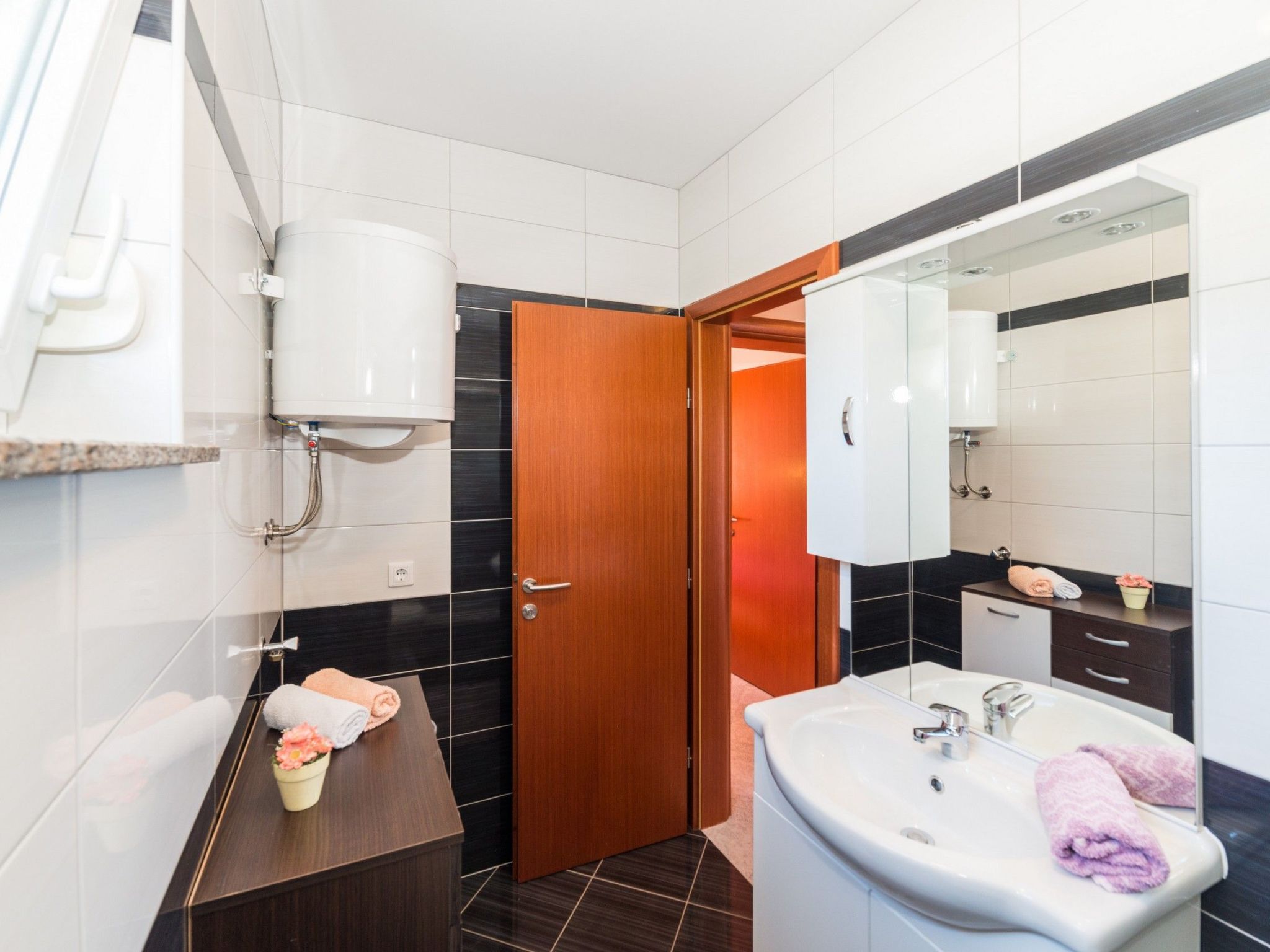 Apartment Hudic 3-Image-tags.info