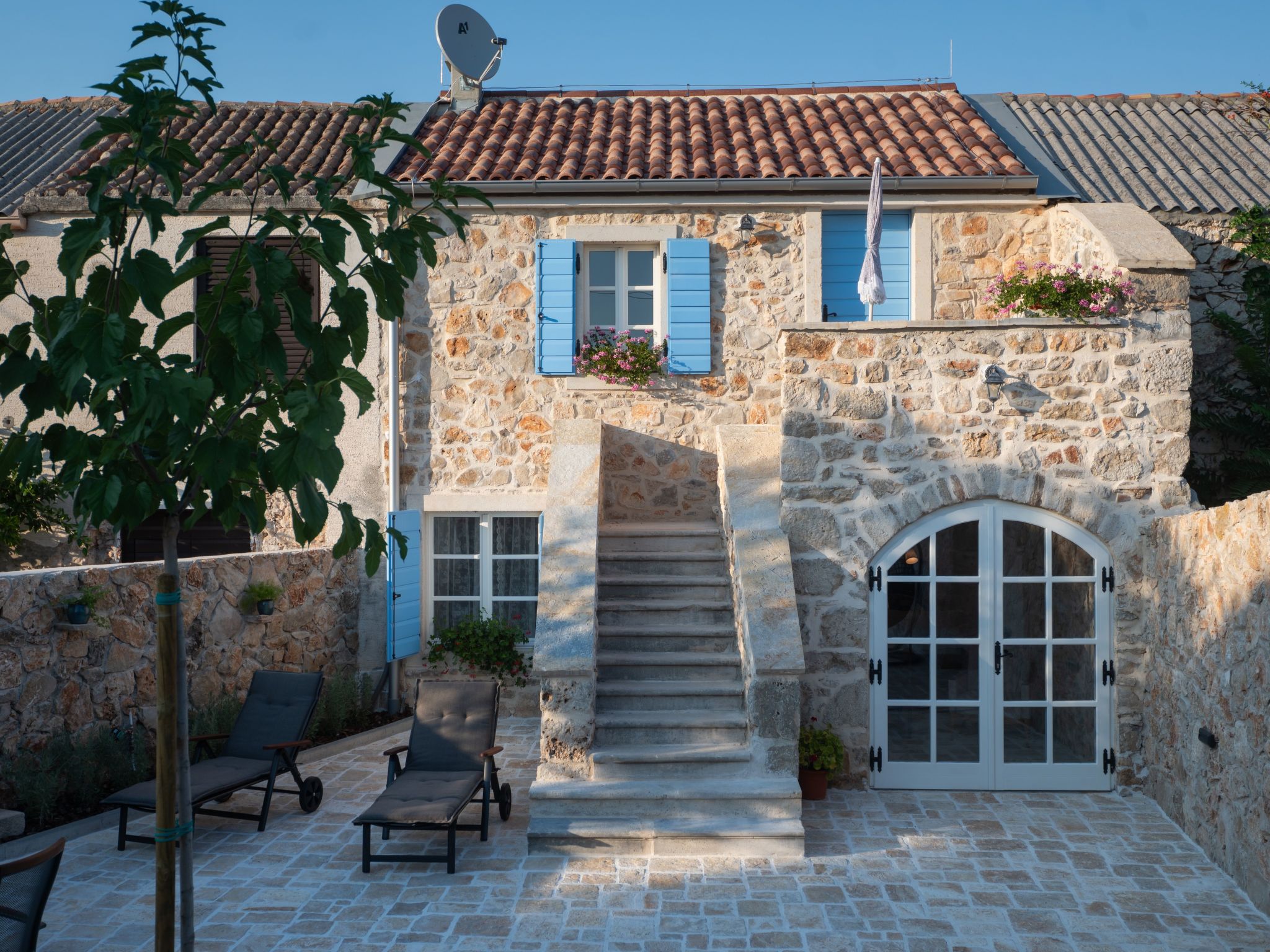 Heritage Vila malena Accommodation in Vir